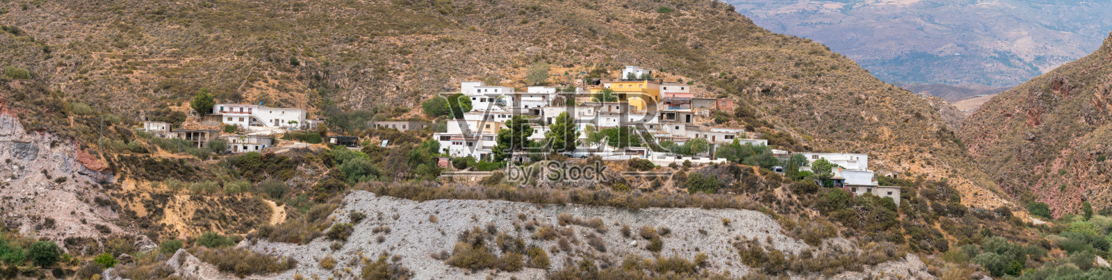 西班牙南部的阿普贾拉小镇照片摄影图片