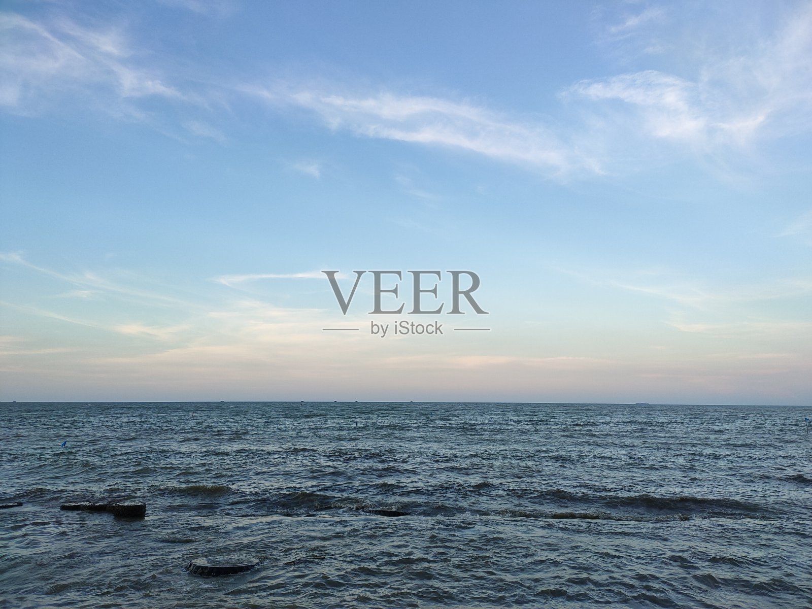 镜子海滩照片摄影图片