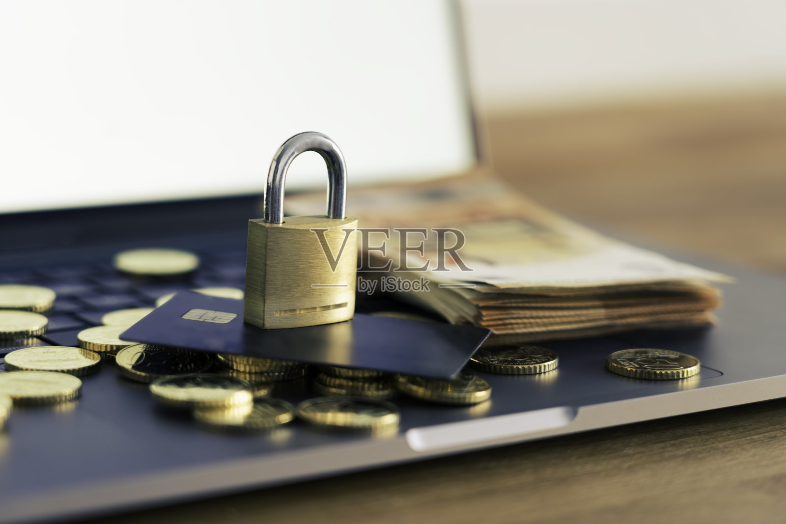 安全网上银行和资金转移概念投资照片摄影图片