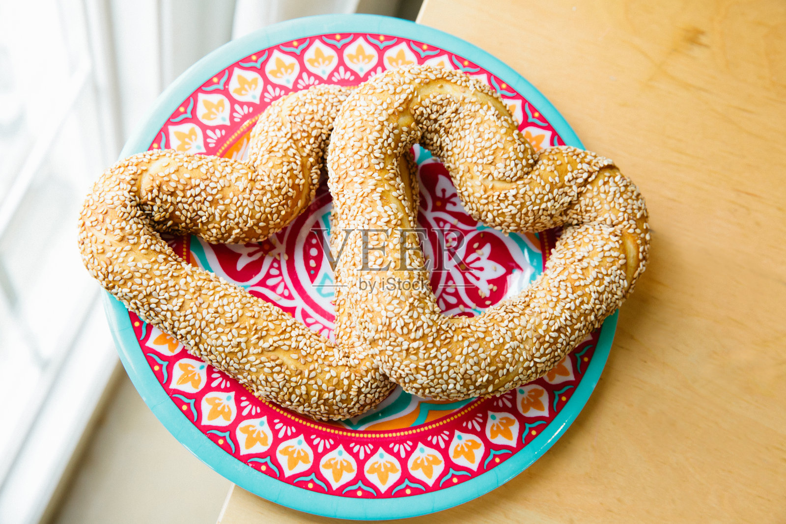 心形百吉饼照片摄影图片