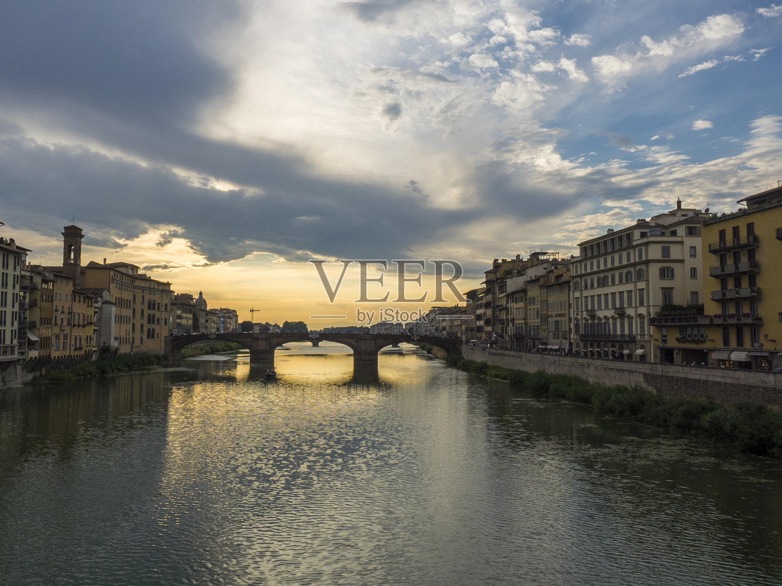 阿诺河照片摄影图片