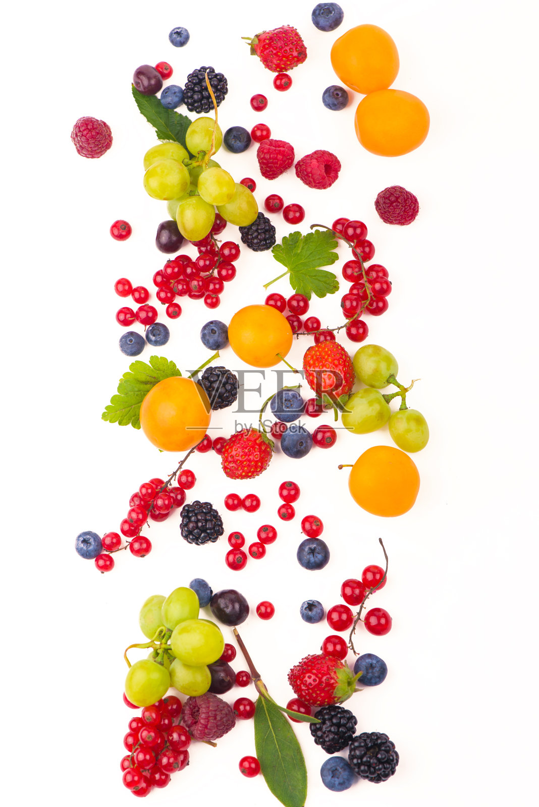 浆果混合孤立在白色背景照片摄影图片
