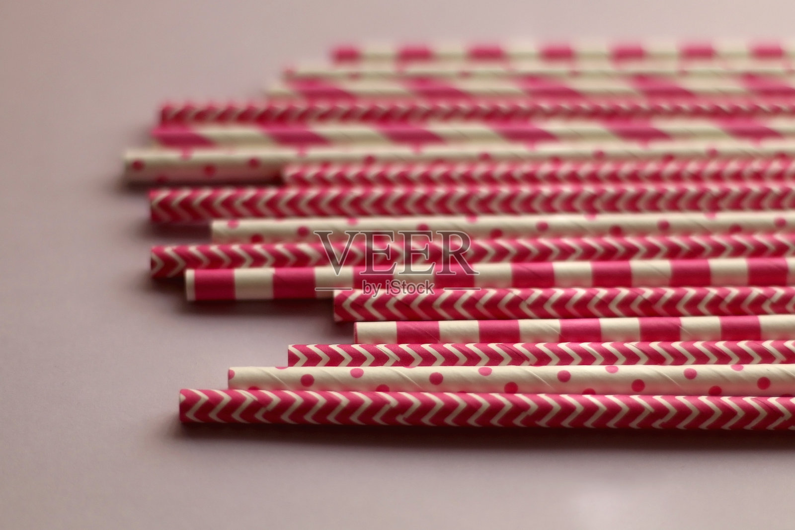 纸吸管照片摄影图片