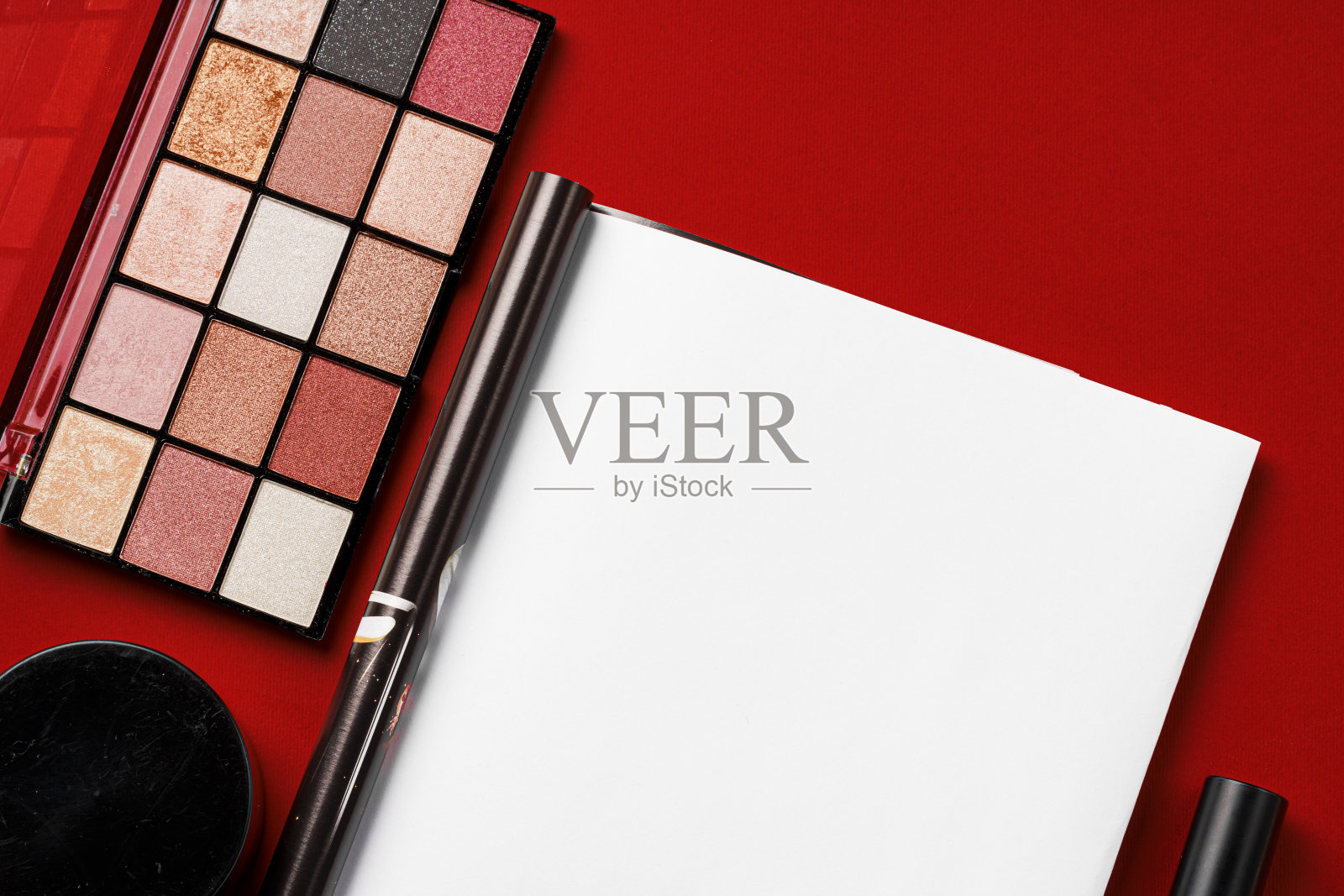 专业的彩妆产品配美容化妆品照片摄影图片