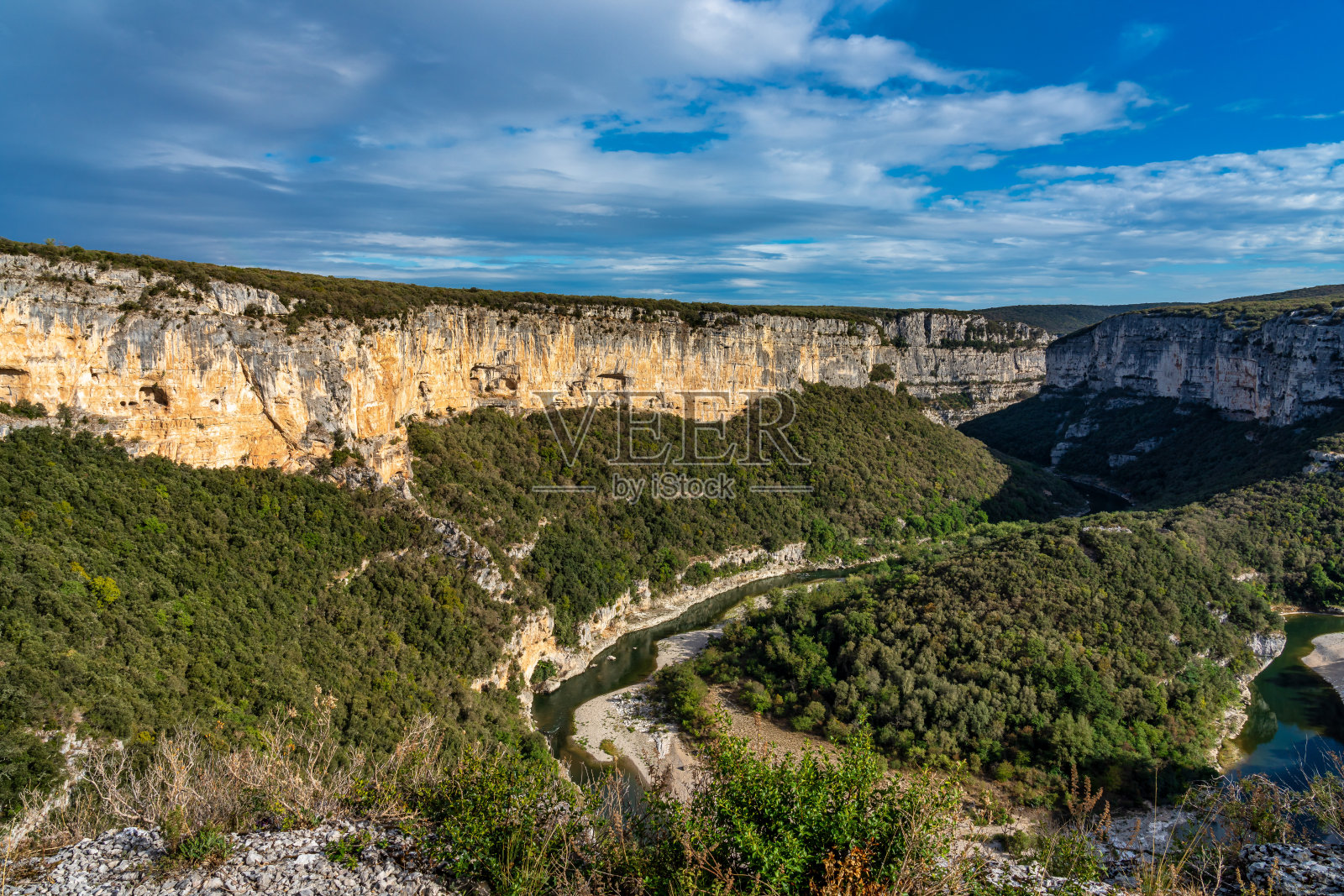 法国阿尔代什Bidon周围的风景照片摄影图片