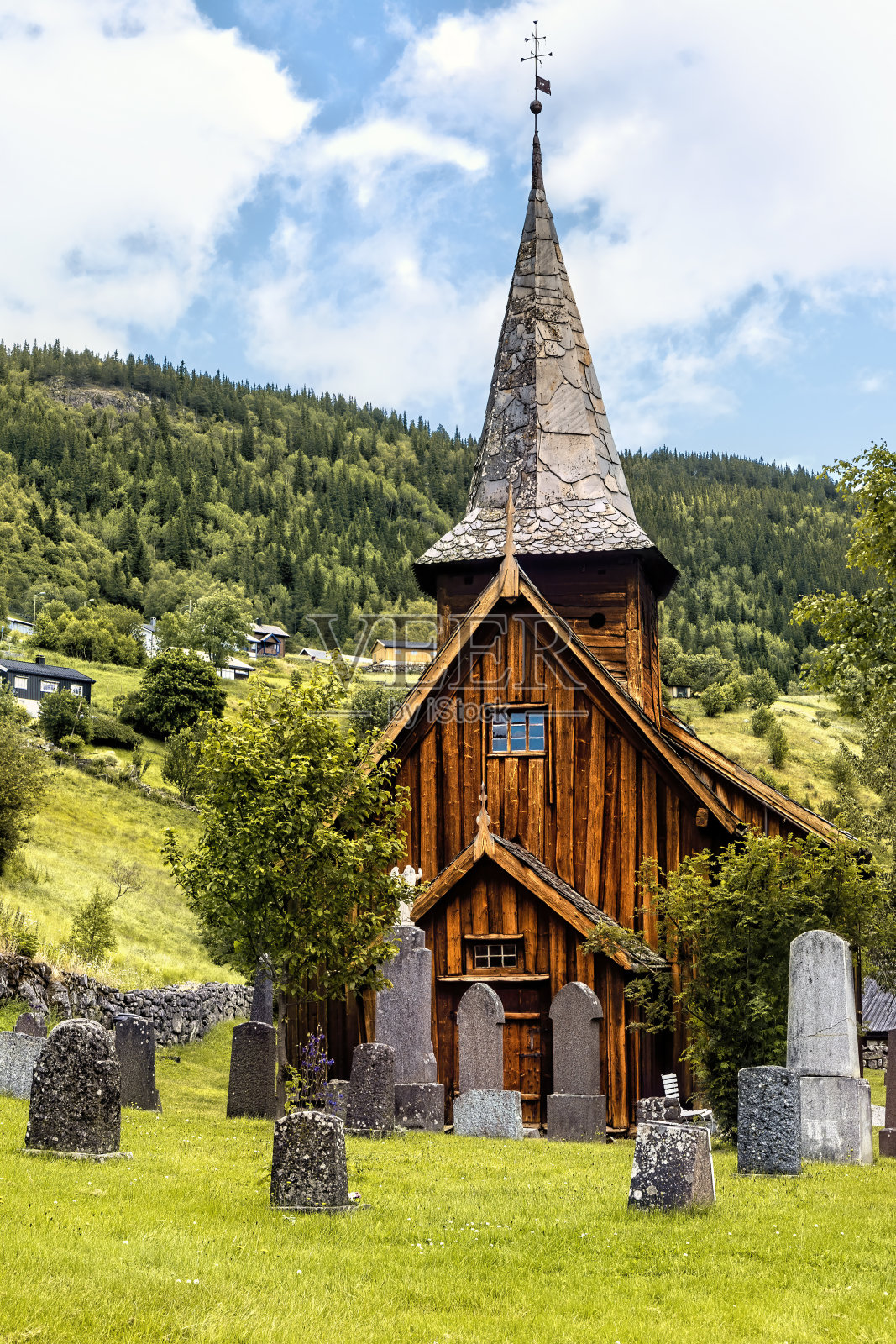 挪威霍尔的老教堂照片摄影图片