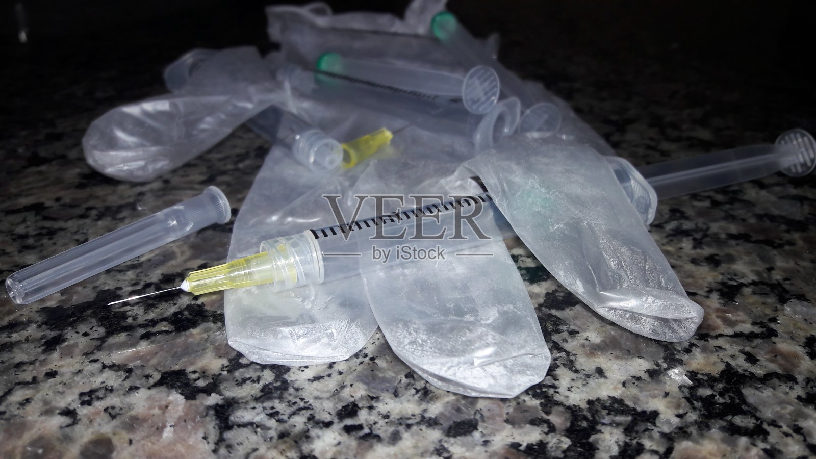 注射器抗菌、垃圾防手。照片摄影图片