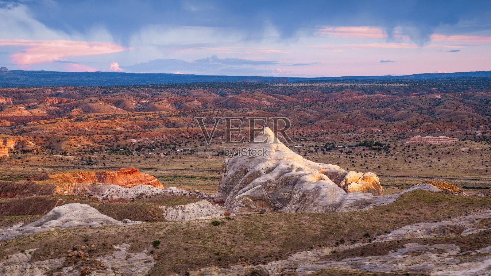悬崖和岩石形成的观点照片摄影图片