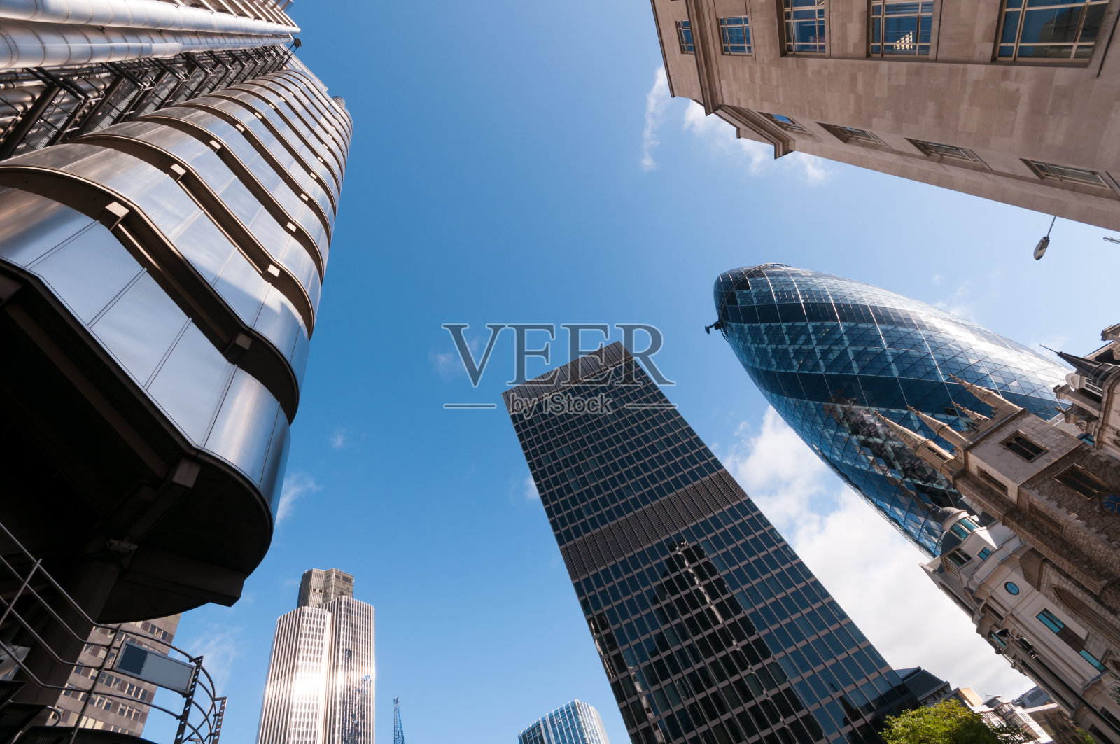 俯瞰伦敦市中心金融区的天际线照片摄影图片