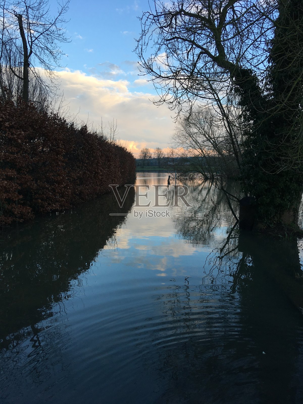 洪水照片摄影图片