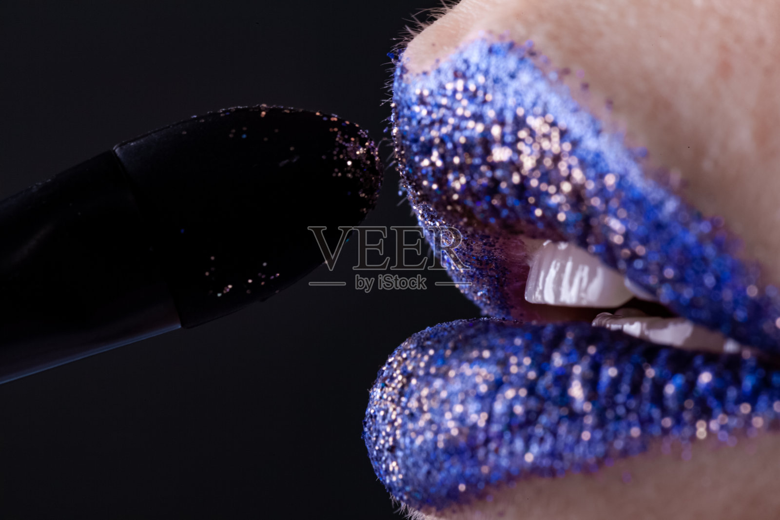 彩色嘴唇和涂抹器照片摄影图片