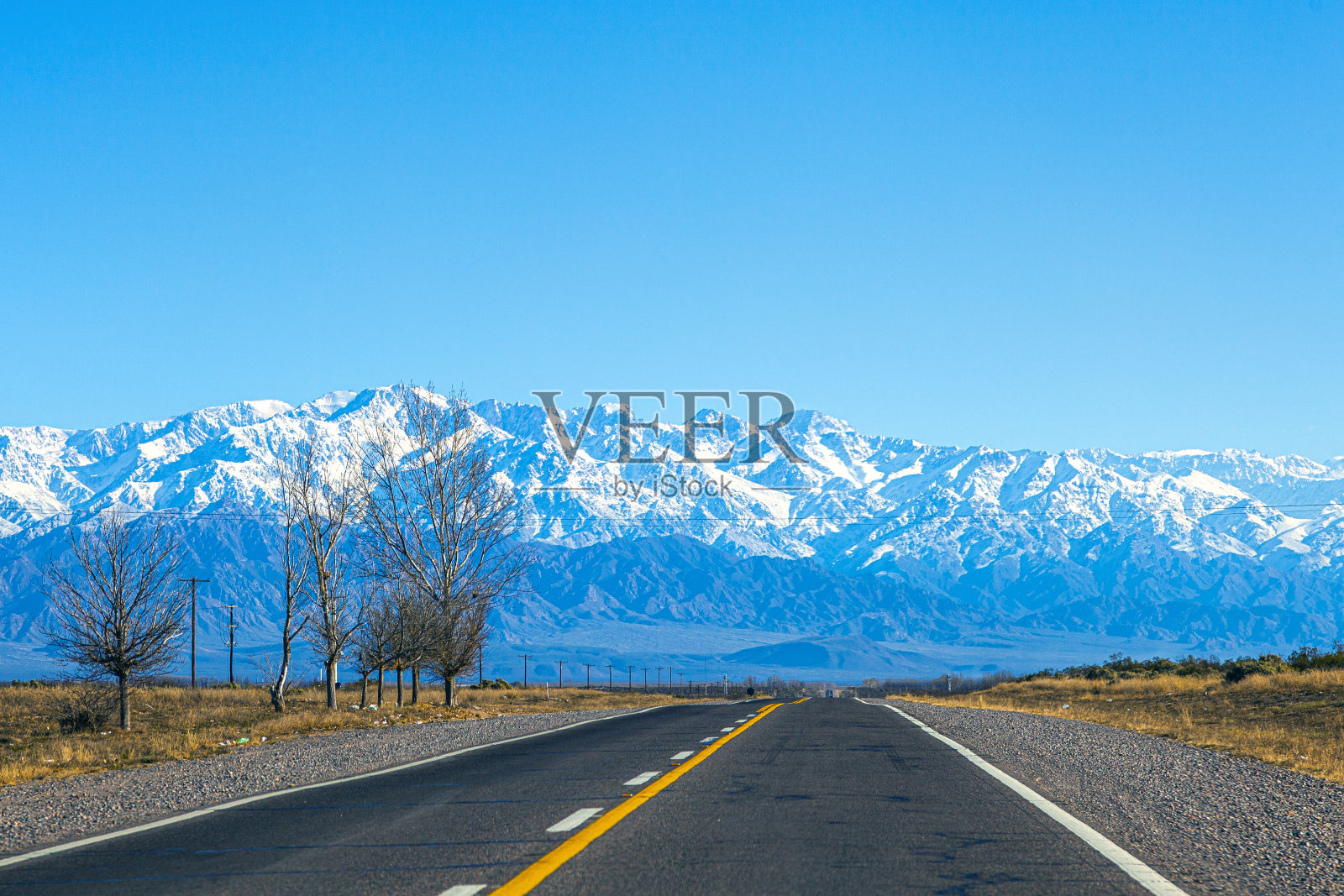 阿根廷门多萨的安第斯山脉照片摄影图片