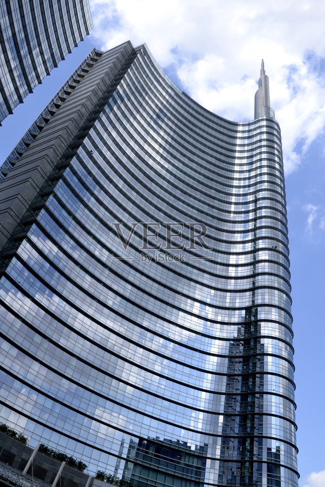 米兰的摩天大楼照片摄影图片