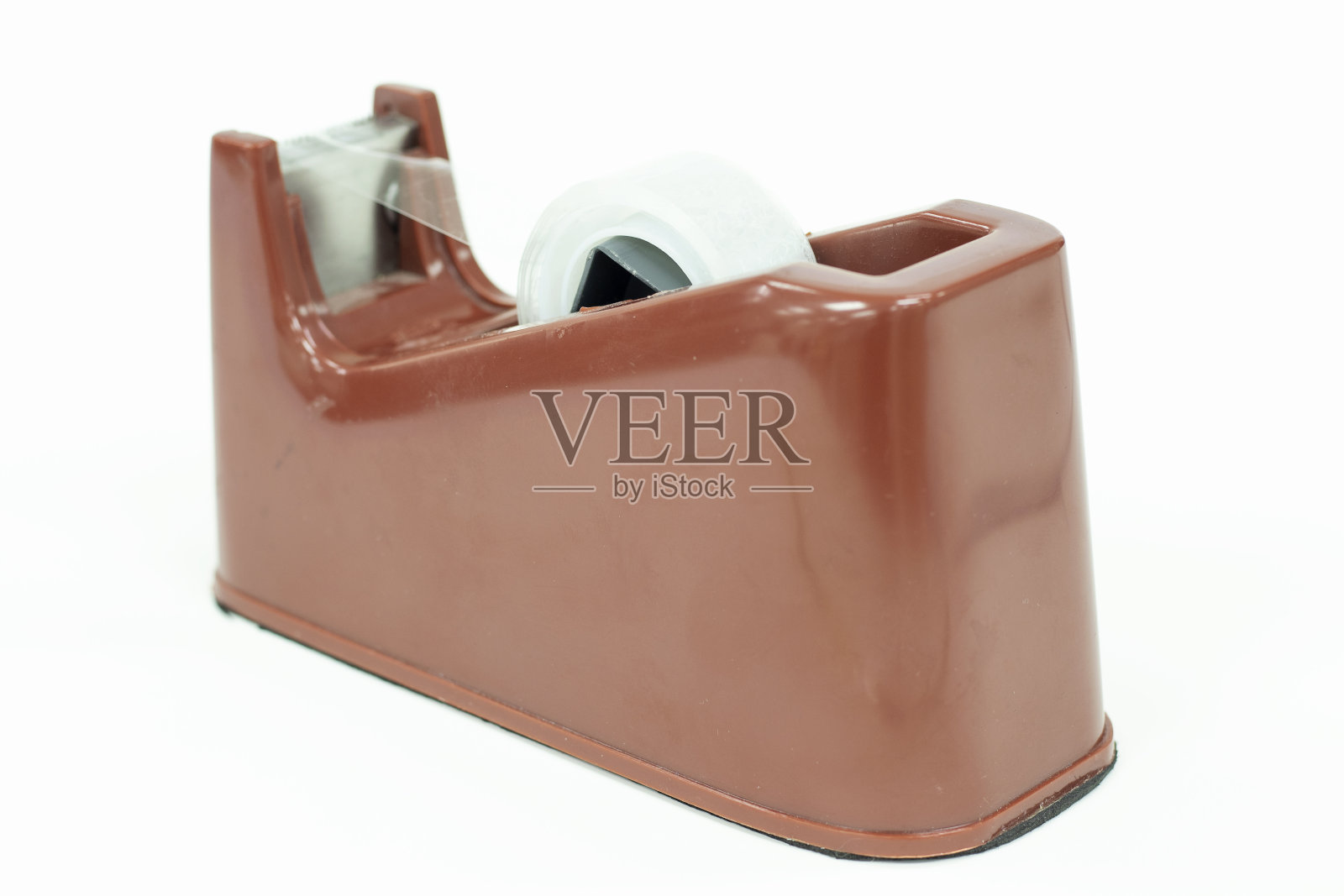 胶带分配器分别在白色背景上。照片摄影图片