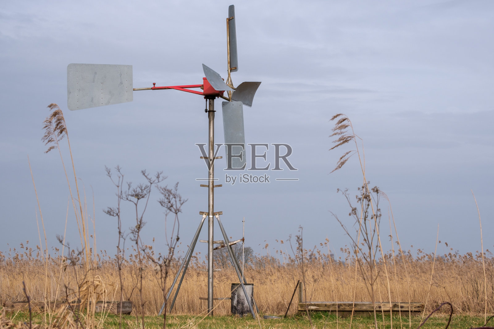 水磨调节水位照片摄影图片