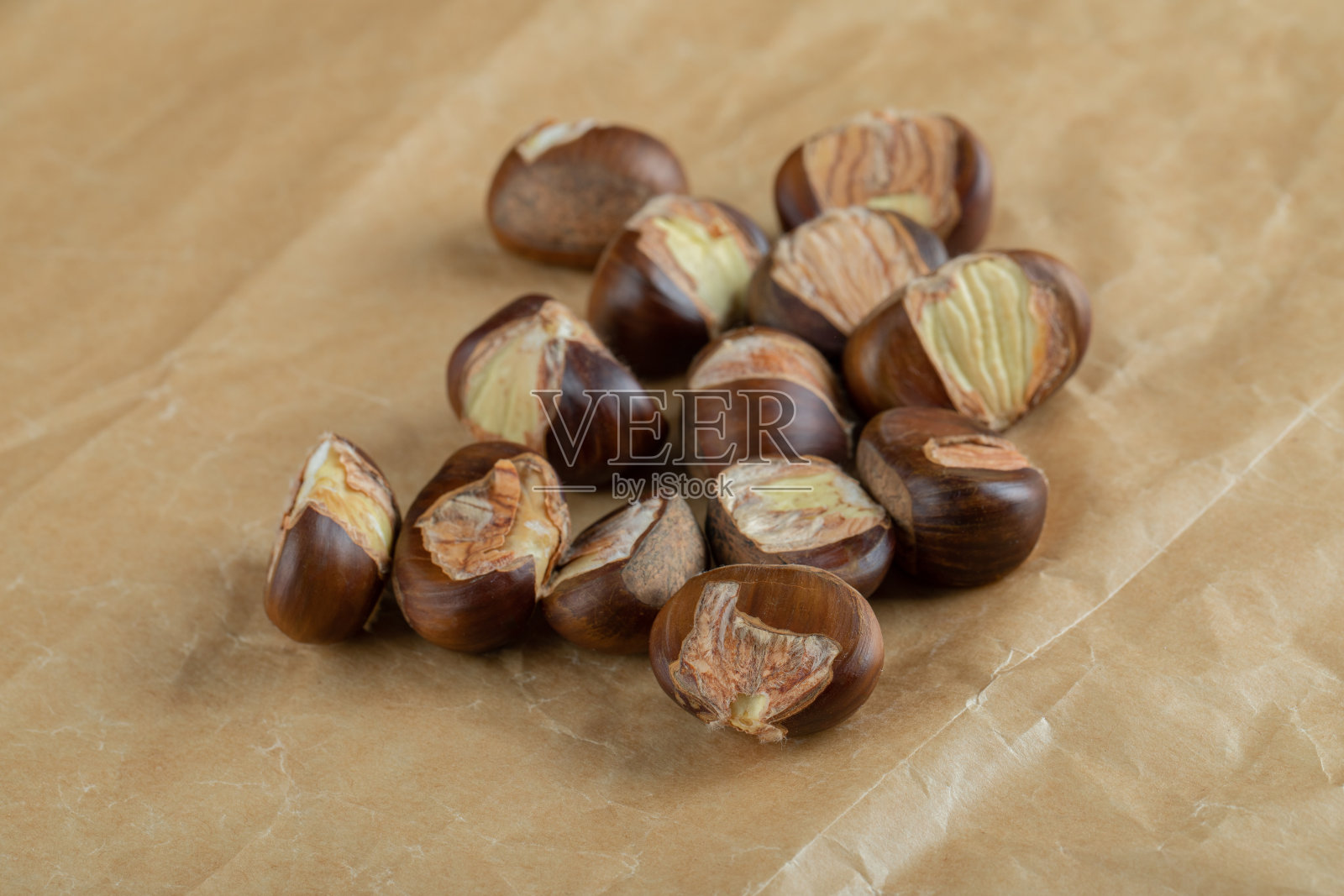 美味健康的羊皮纸栗子照片摄影图片