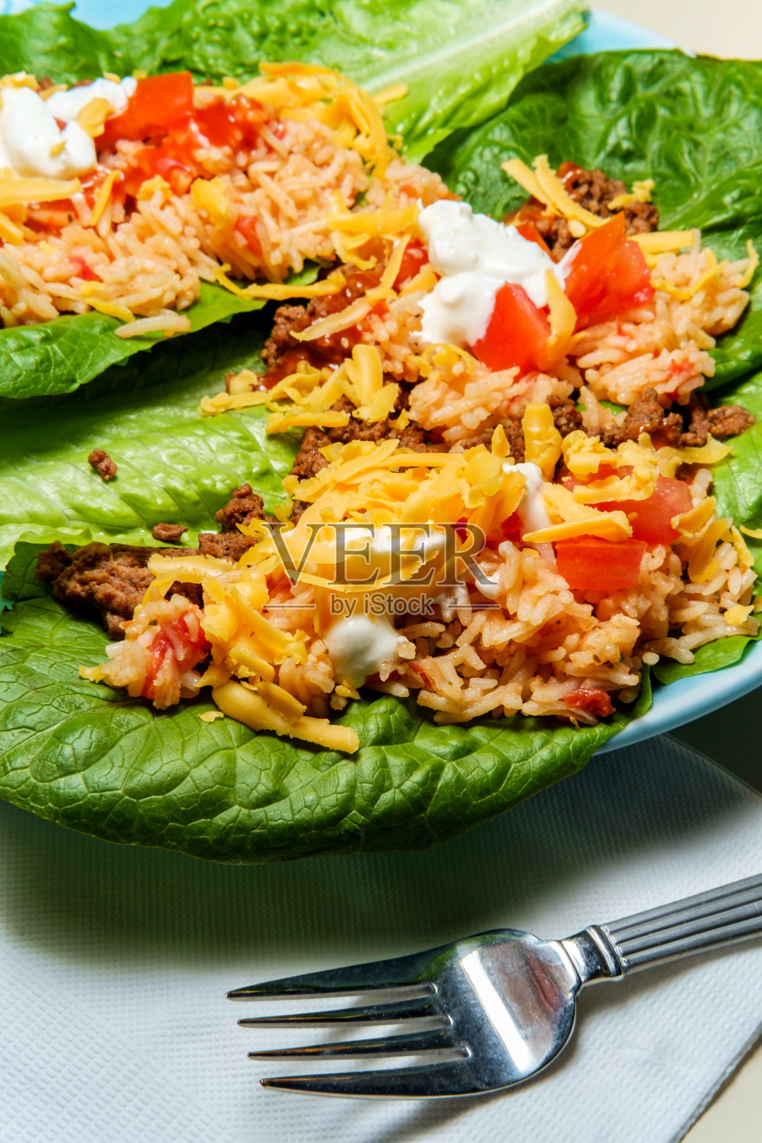 无筋生菜卷玉米饼照片摄影图片