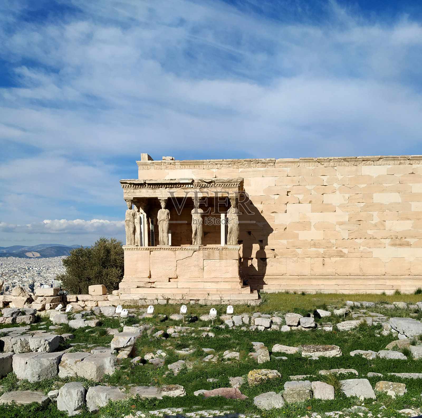 位于雅典卫城的雅典娜古庙照片摄影图片