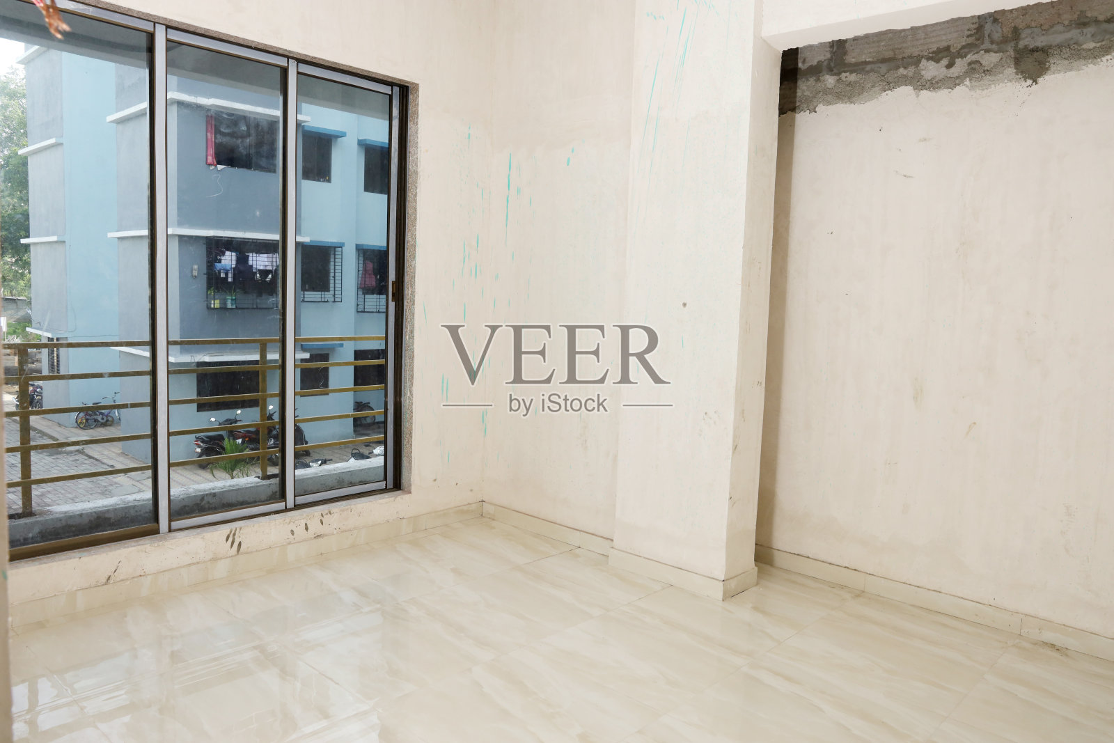 在一个正在建设的建筑中的一个正在建设的单位照片摄影图片