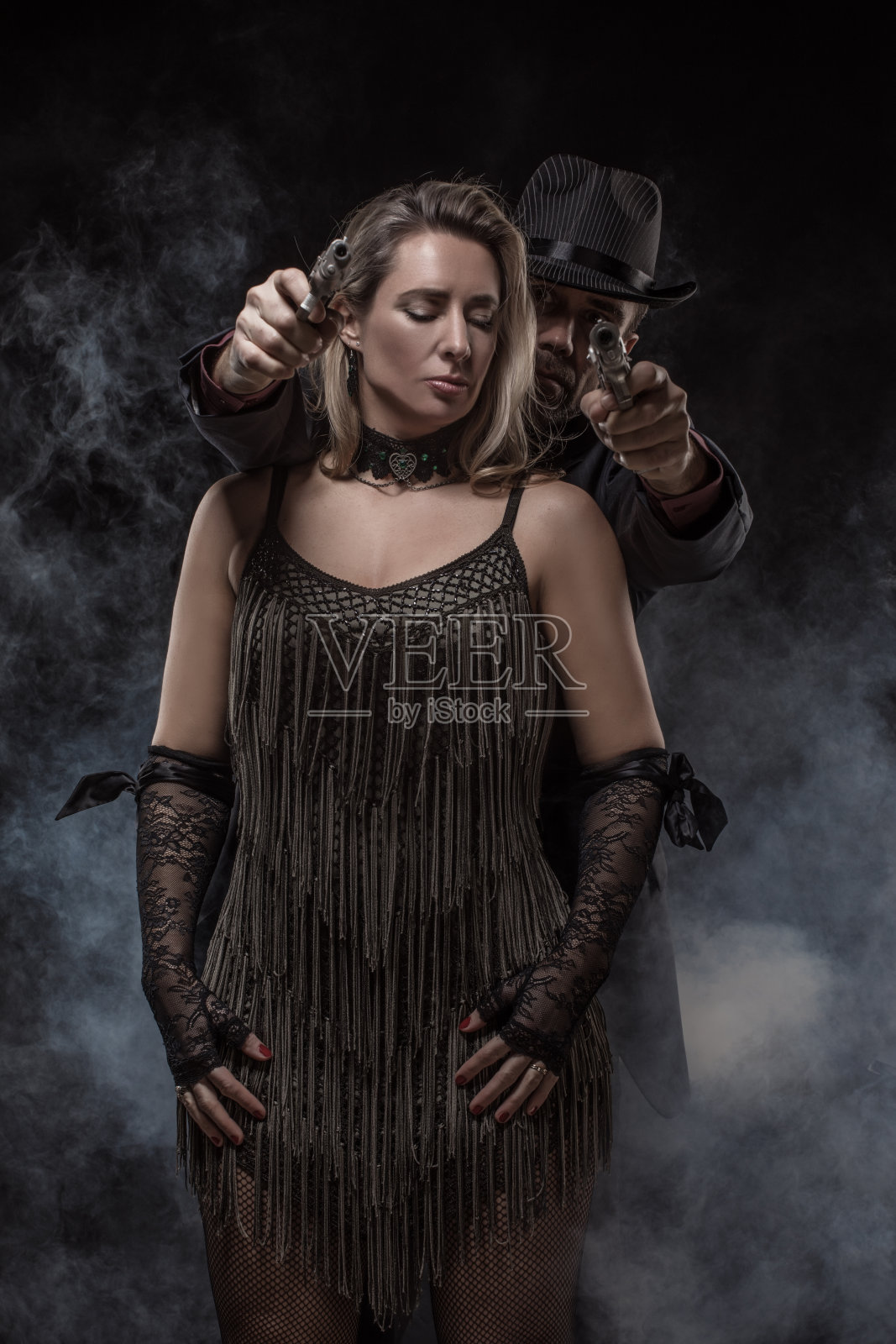 一个古老的黑帮夫妇的肖像照片摄影图片