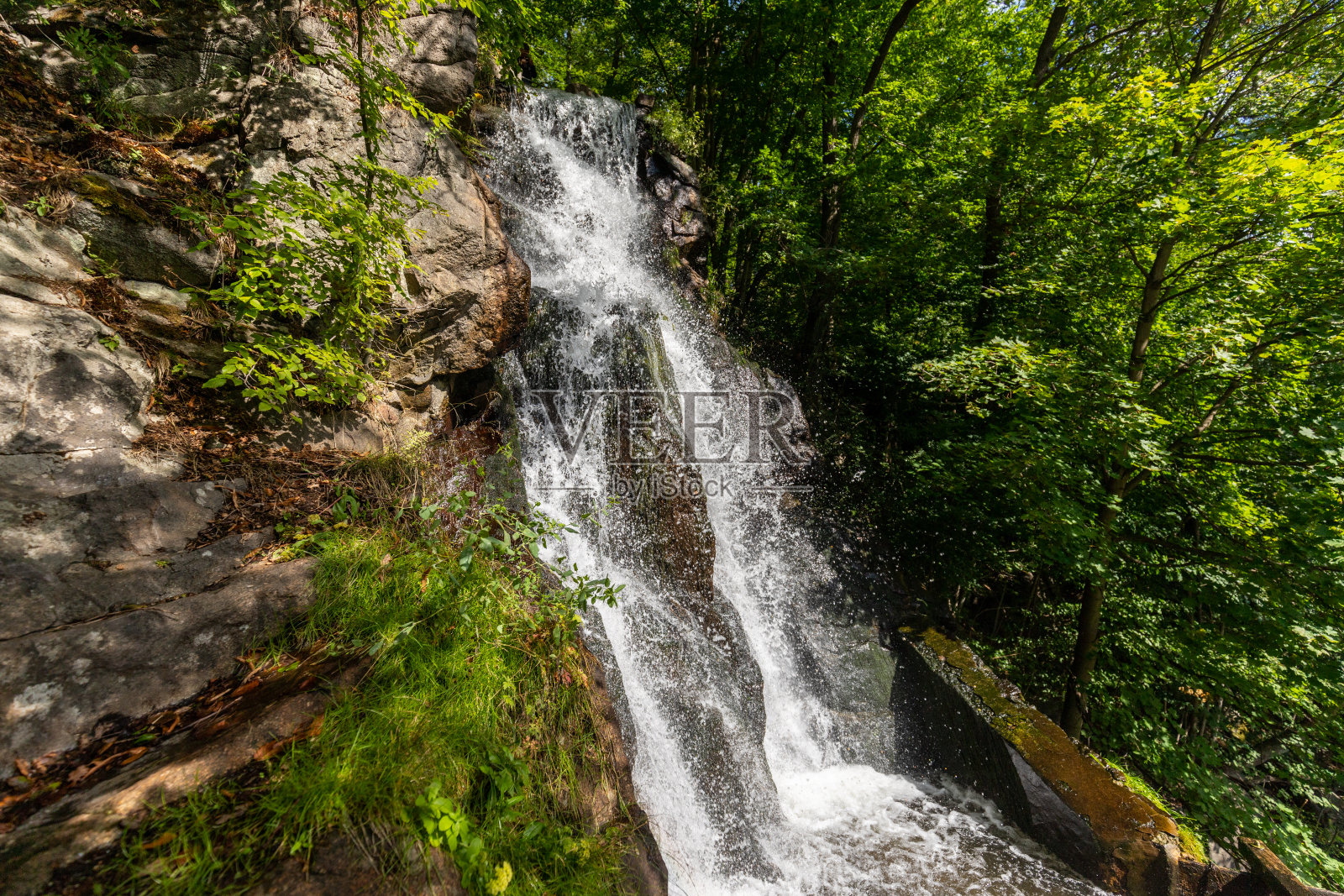 图林根州brotterode - truusetal附近的truusetaler瀑布照片摄影图片
