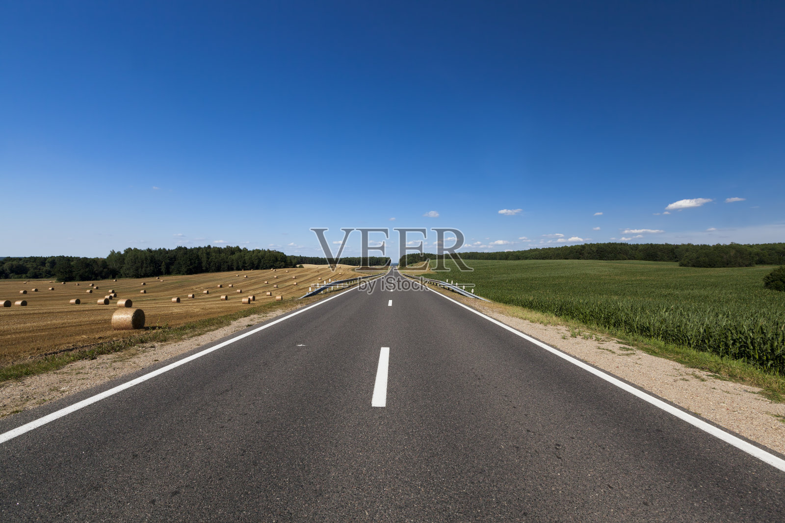 铺好路照片摄影图片