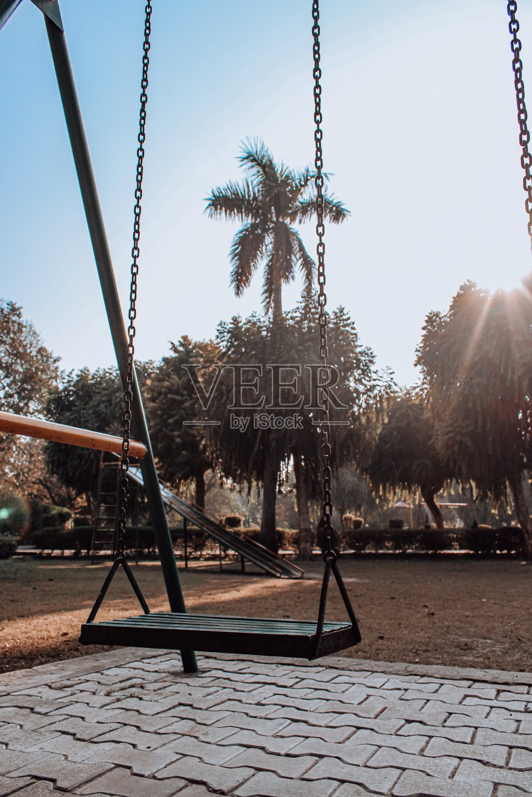 孤独的摇摆照片摄影图片