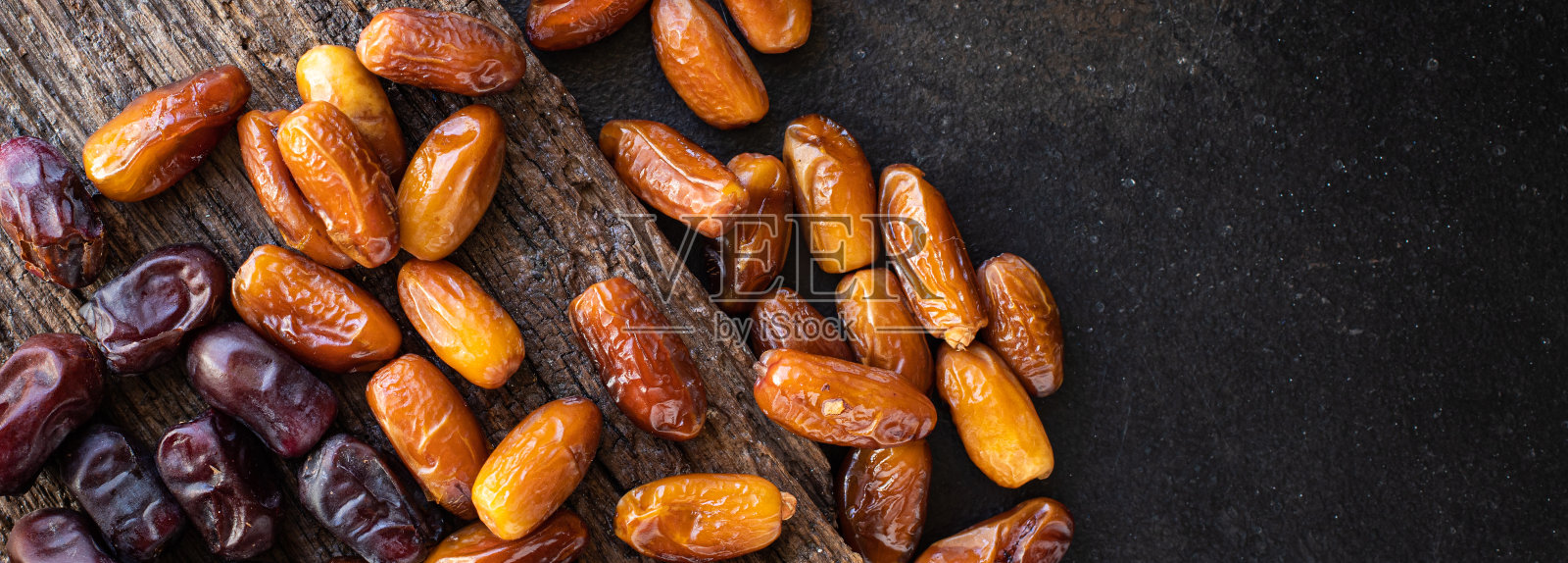 红枣水果健康美味香甜的干果零食健康餐俯视图复制空间的文字食物背景乡村图像生酮或旧石器饮食纯素或素食食品照片摄影图片