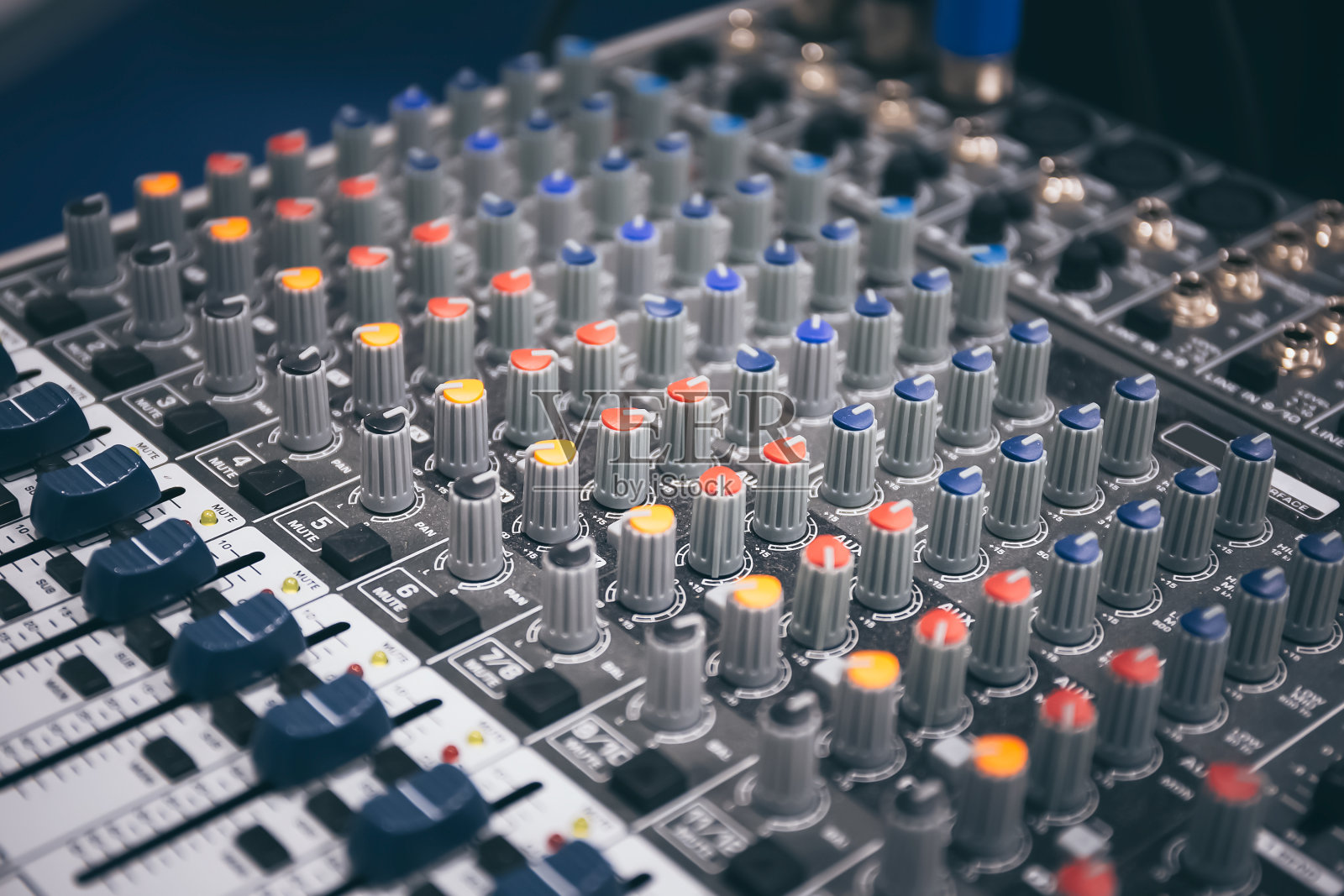 声音放大器的特写照片摄影图片