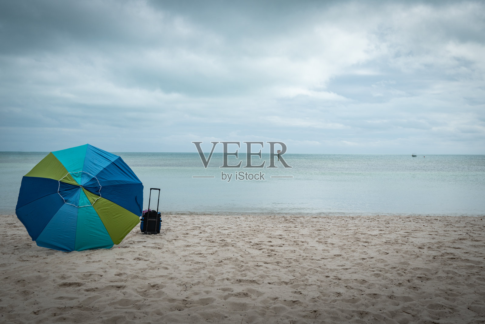 美丽而自然的佛罗里达海滩照片摄影图片