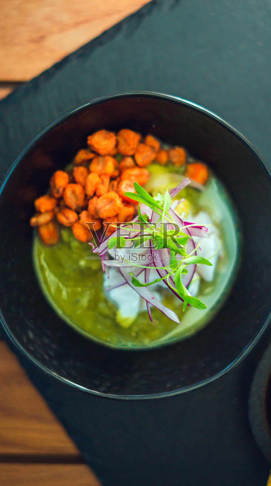 新鲜的酸橘汁腌鱼照片摄影图片