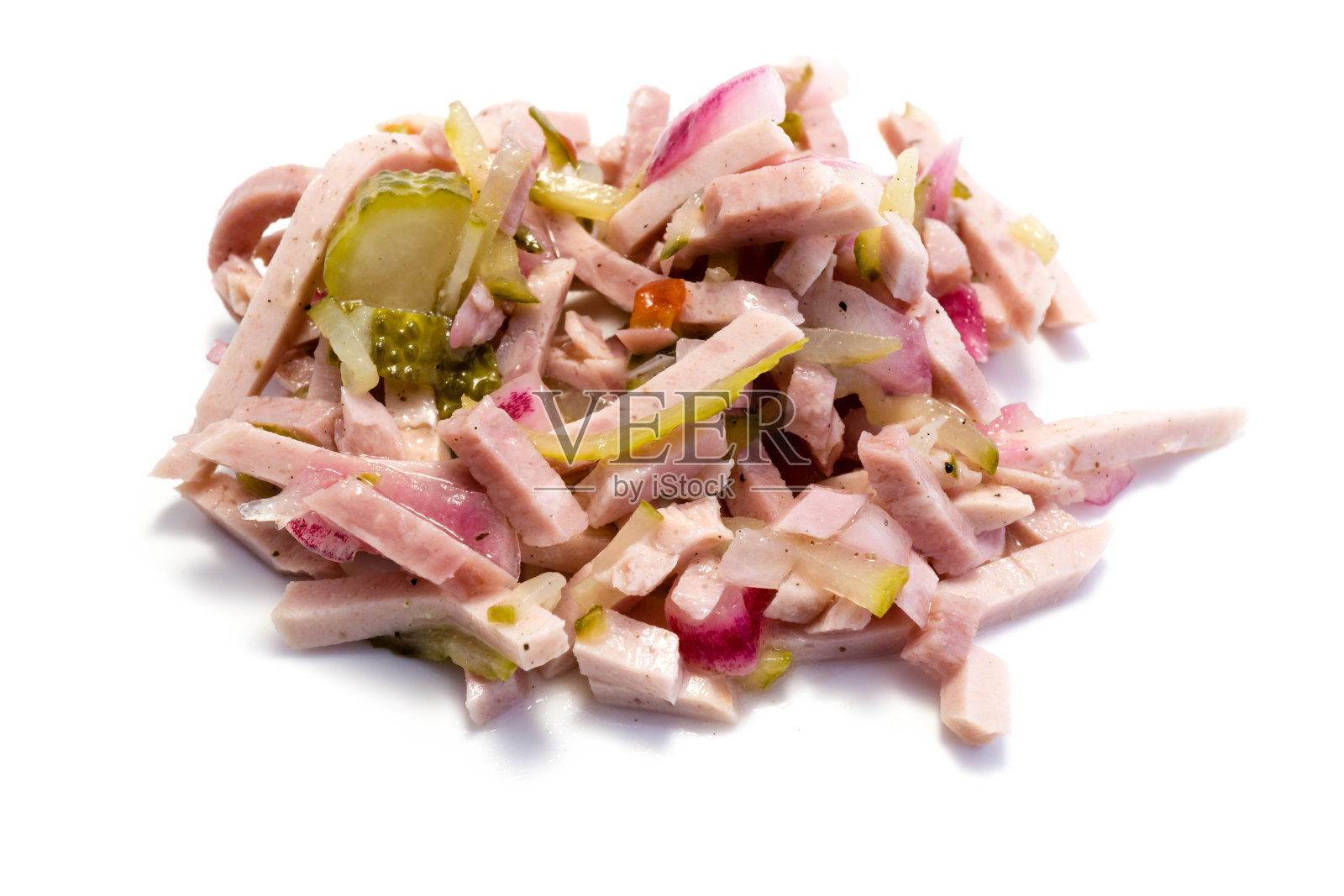 白色背景上孤立的德国香肠沙拉照片摄影图片