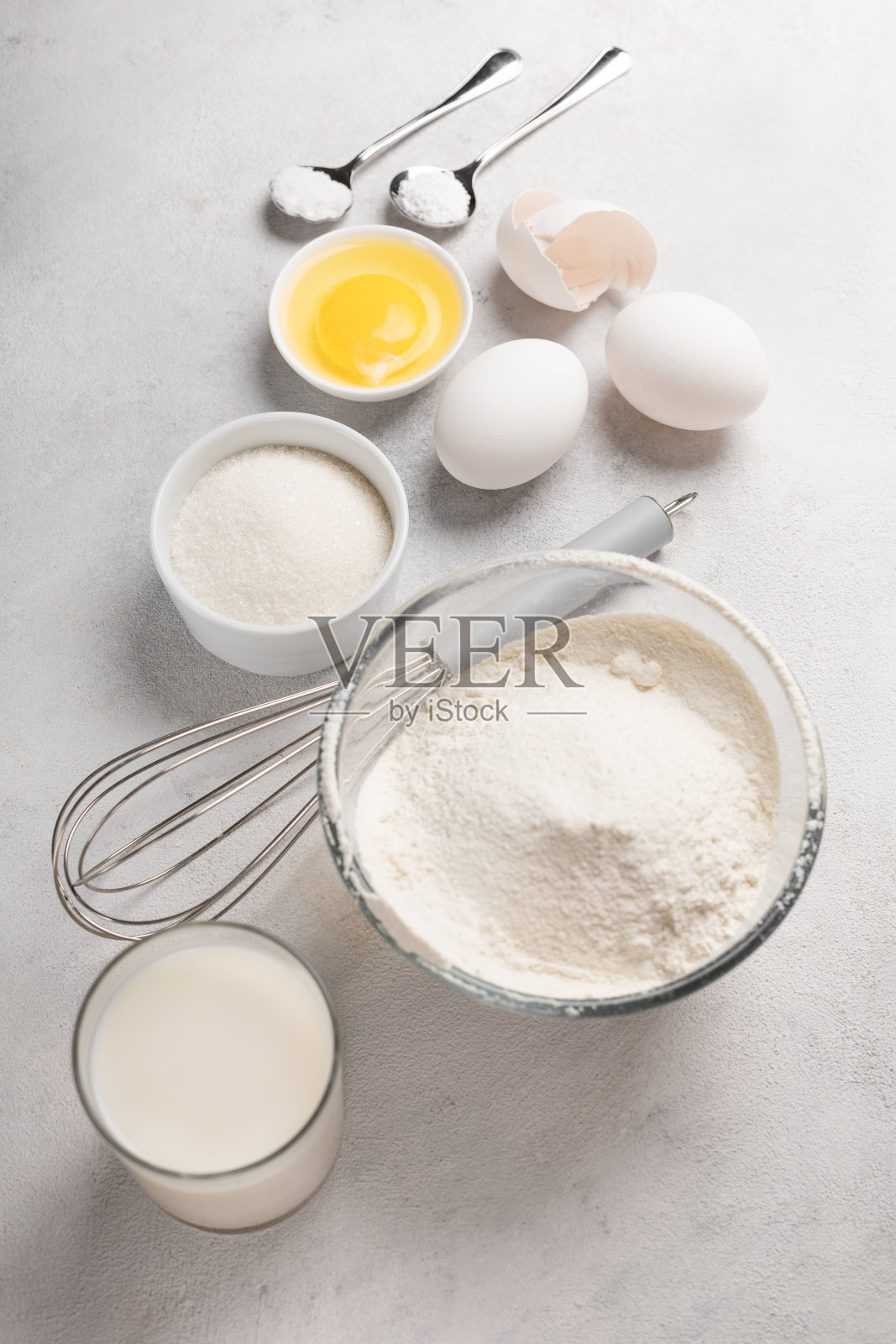 为施罗维泰德做煎饼的原料照片摄影图片