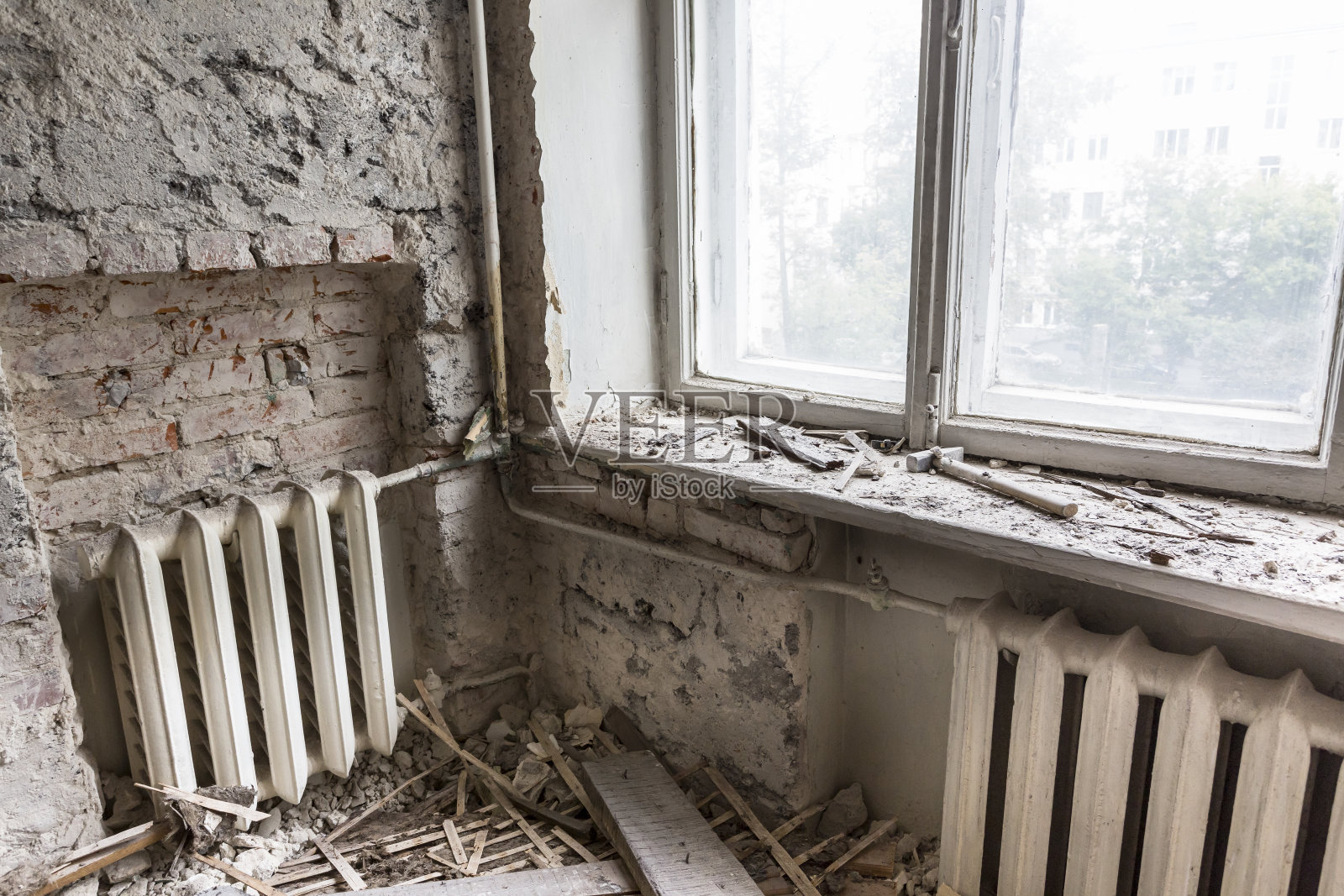 在新装修前拆除旧公寓照片摄影图片