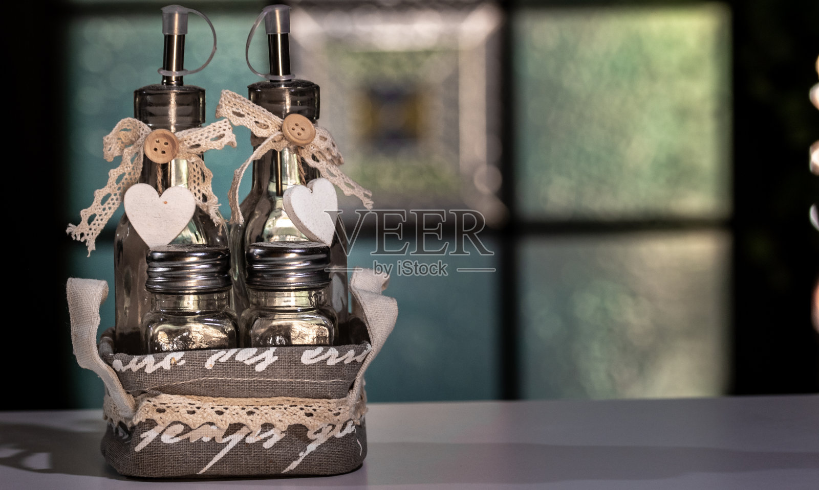 瓶中的静物照片摄影图片