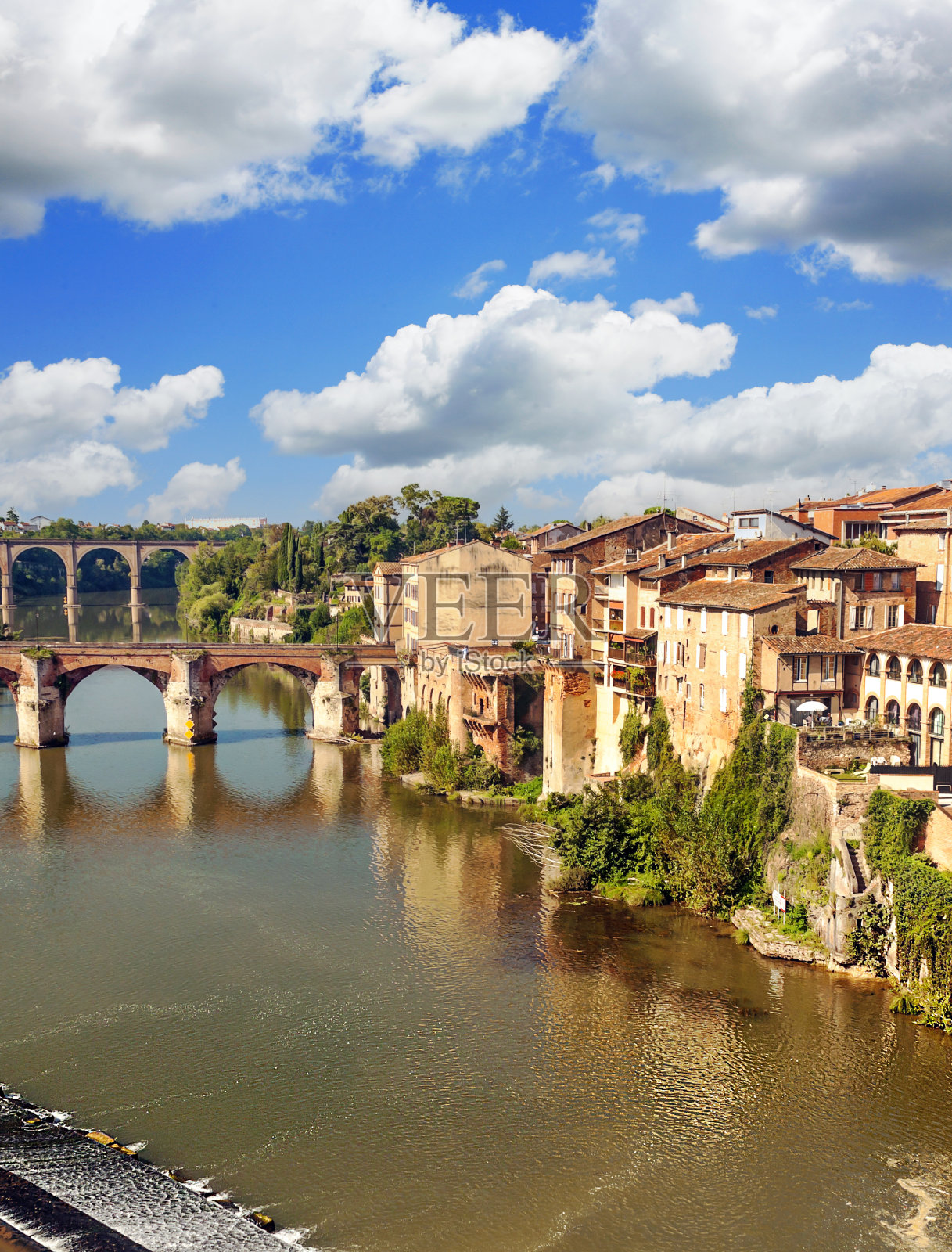 法国小镇照片摄影图片