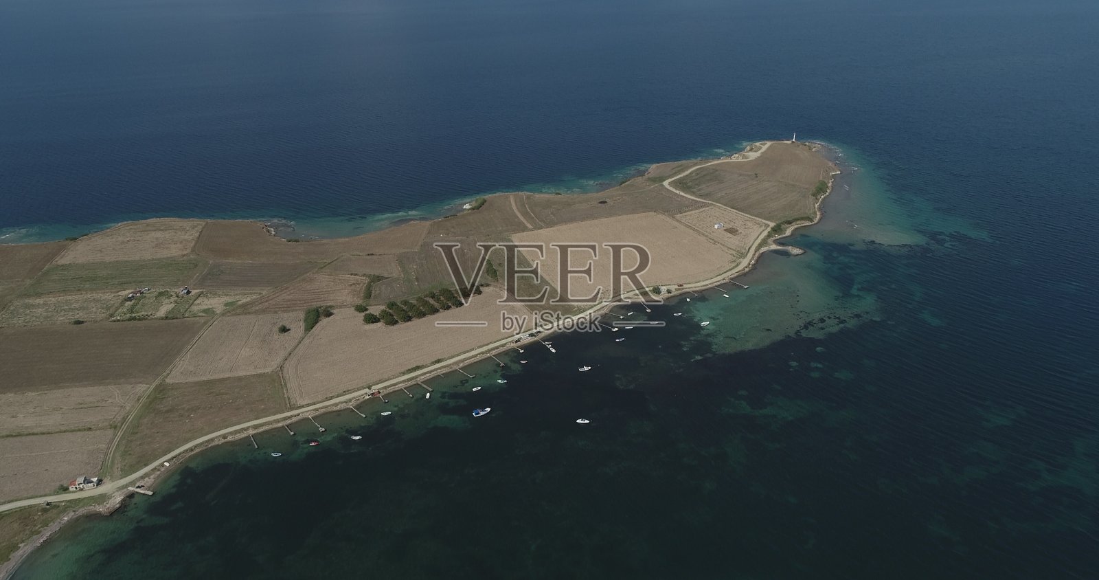 土耳其萨罗斯湾的Canakkale景观照片摄影图片