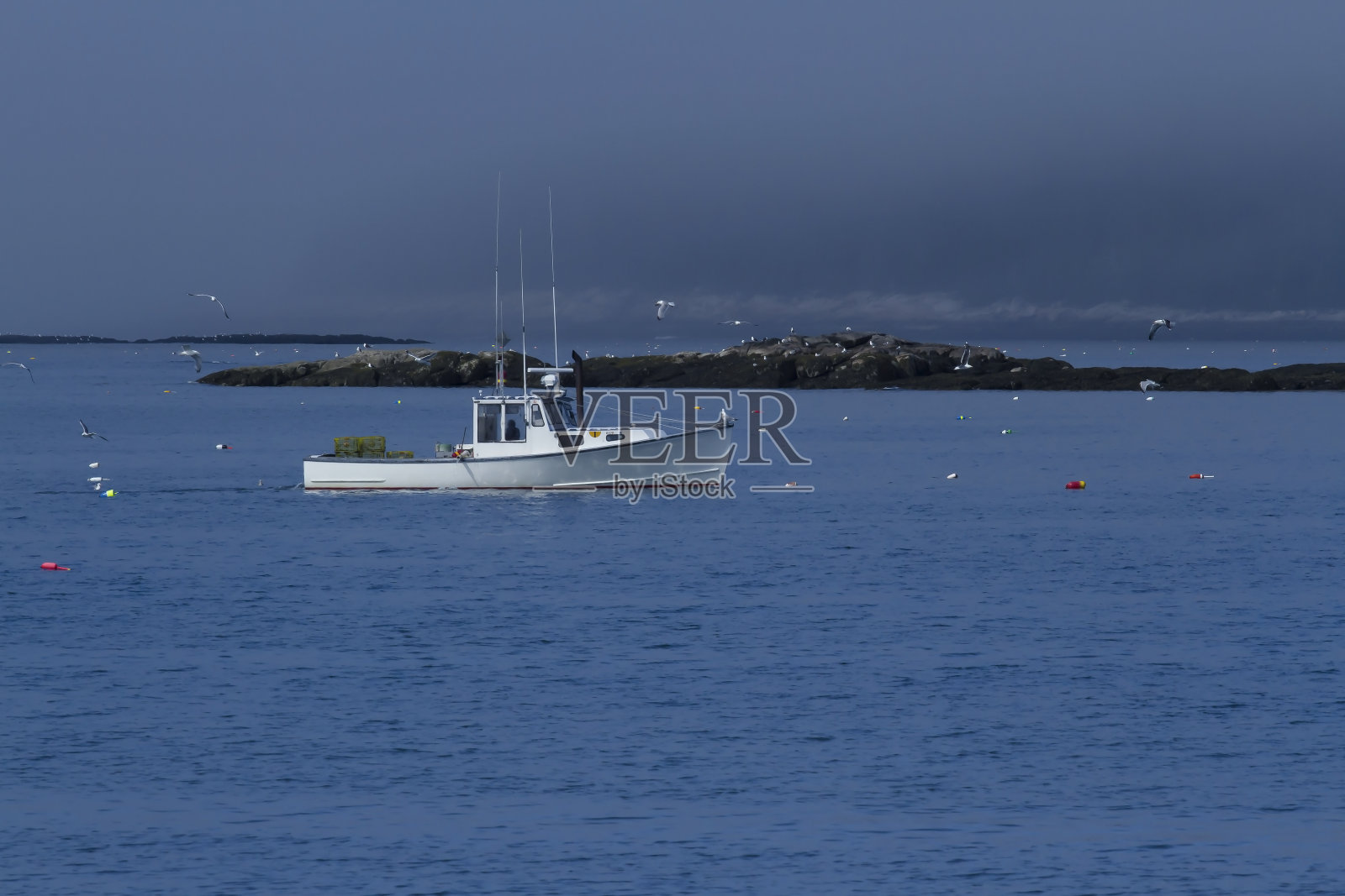 龙虾船照片摄影图片