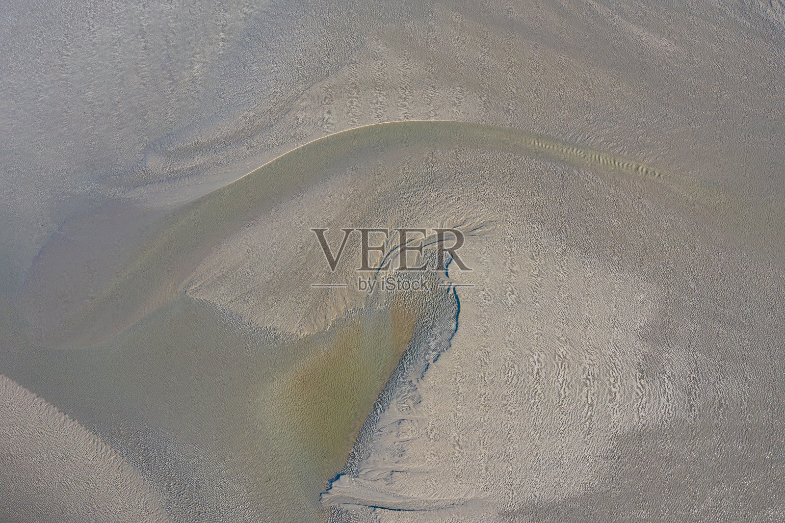 涨潮时的Sum Bay照片摄影图片