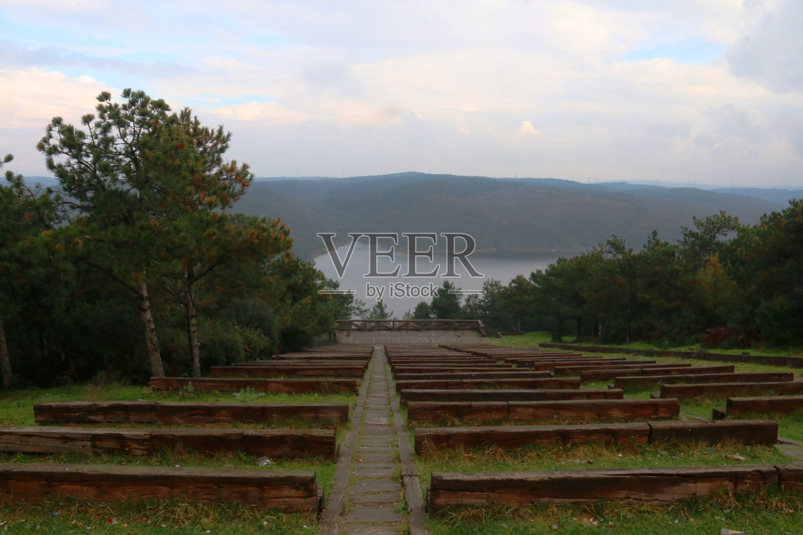 伊斯坦布尔的加孜湖照片摄影图片