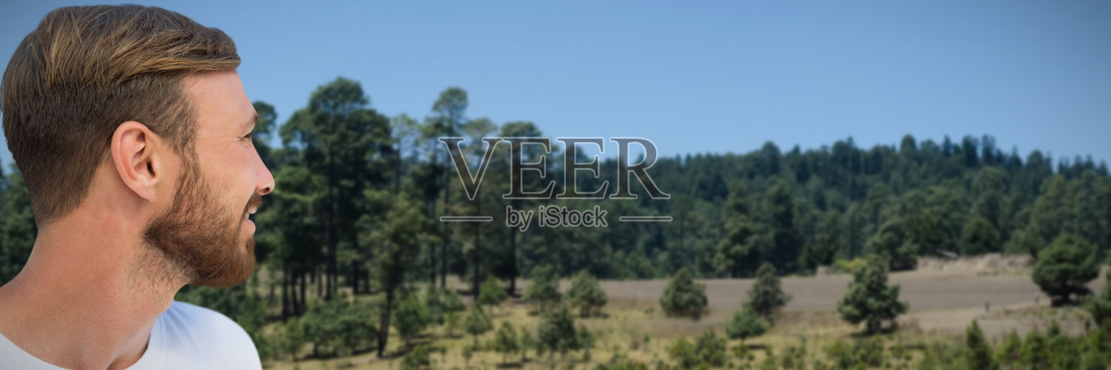 深思熟虑的胡子男人的合成图像照片摄影图片