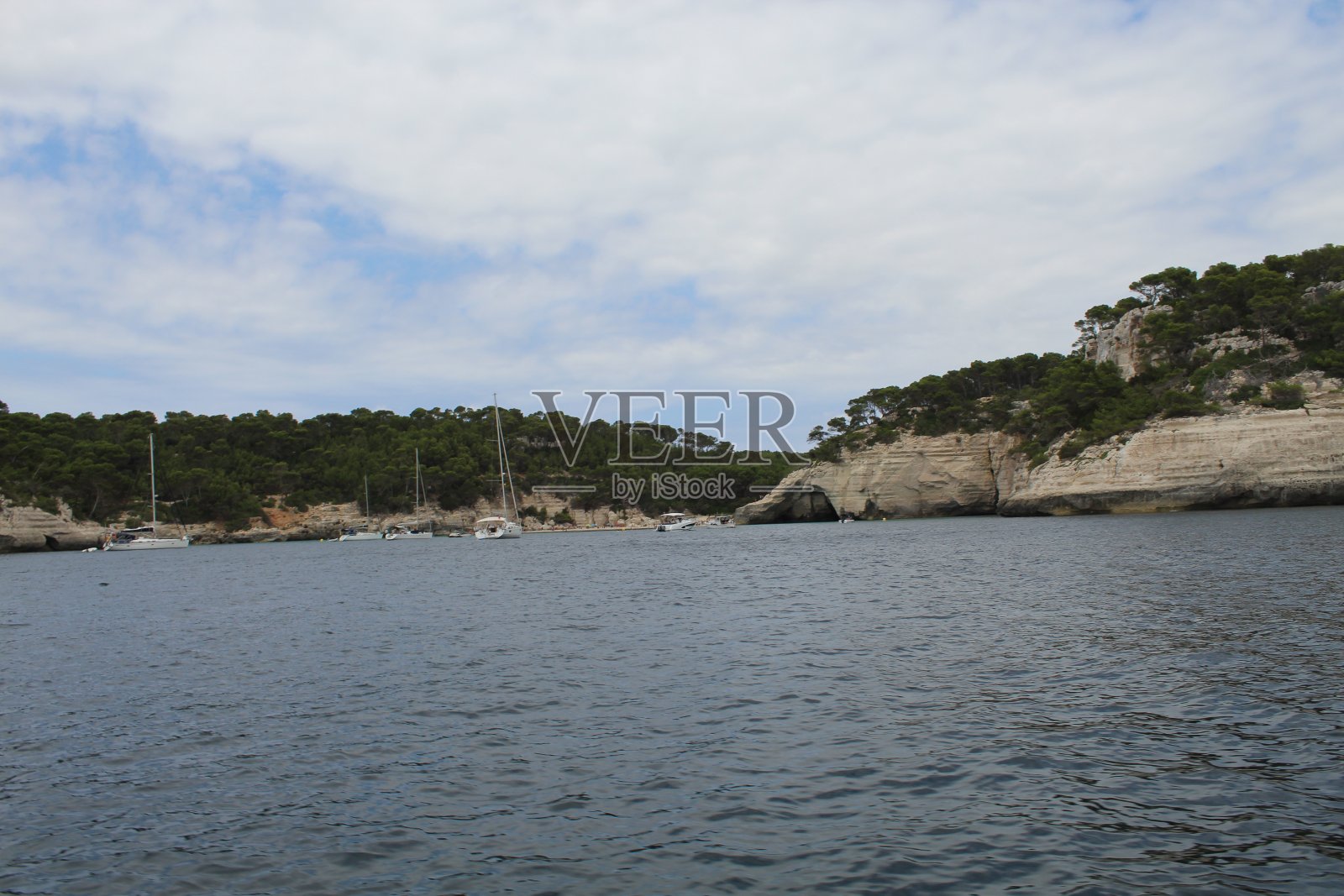 卡拉米查那的船照片摄影图片