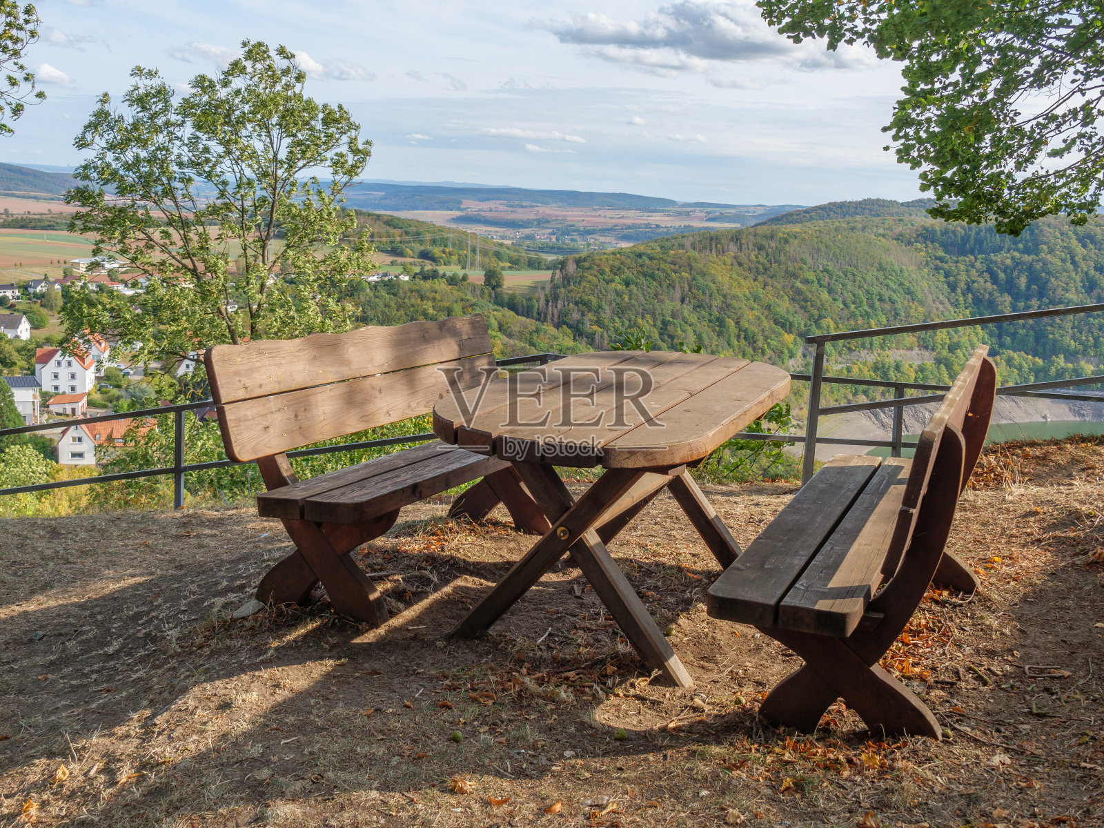 德国edersee的waldeck城照片摄影图片