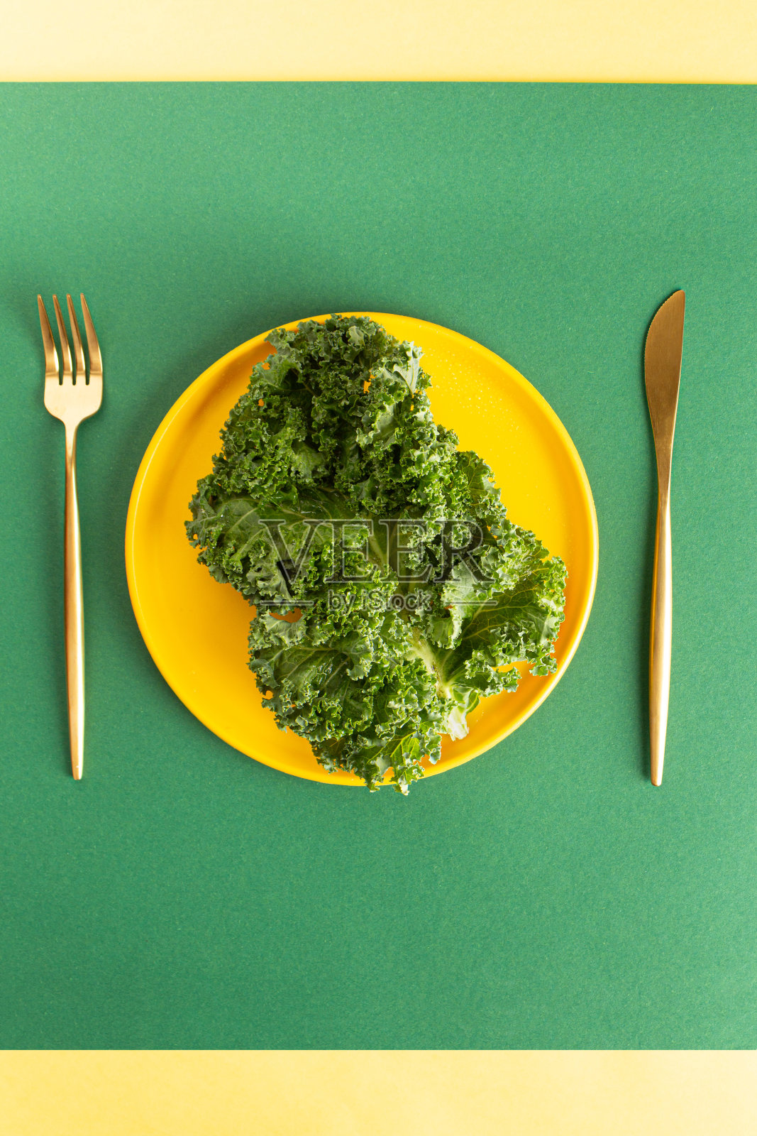 绿色背景的羽衣甘蓝是超级干净的食物照片摄影图片