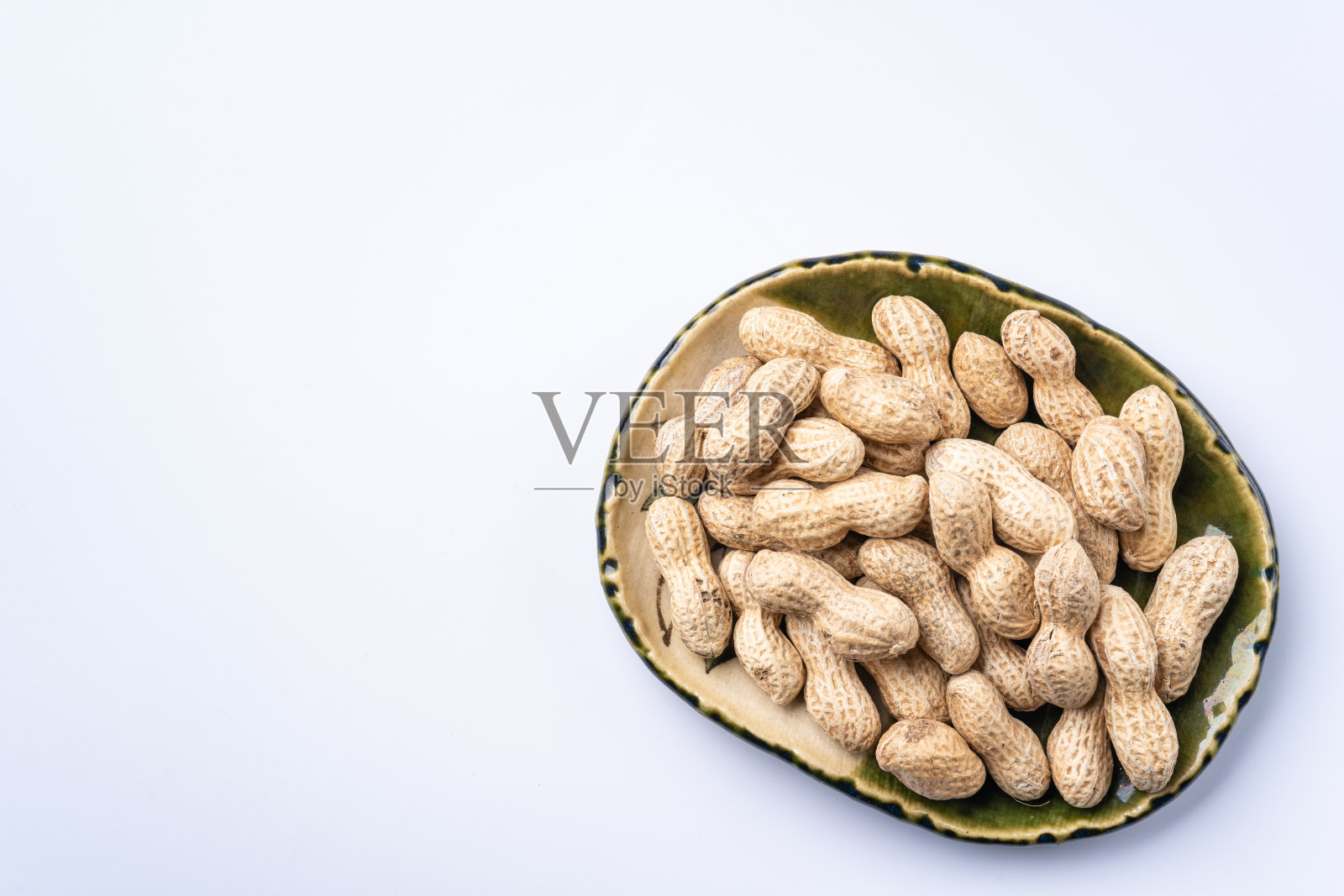 白底花生照片摄影图片