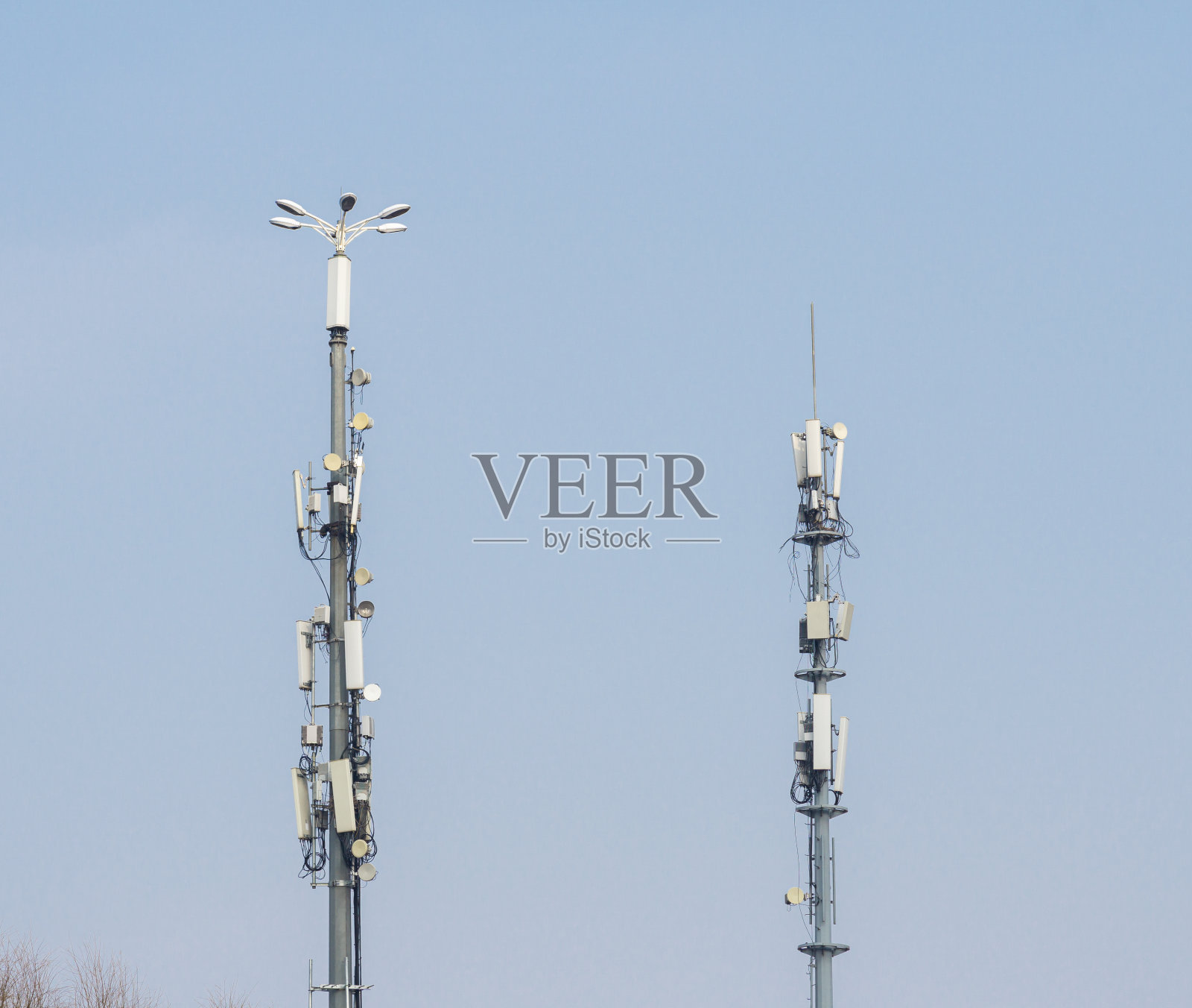 5G电信基站塔照片摄影图片