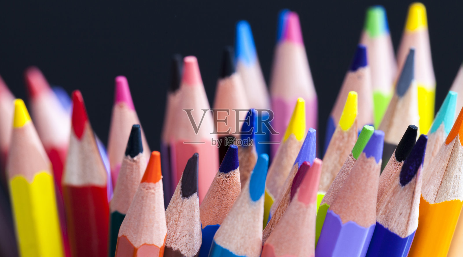 彩色木制铅笔照片摄影图片