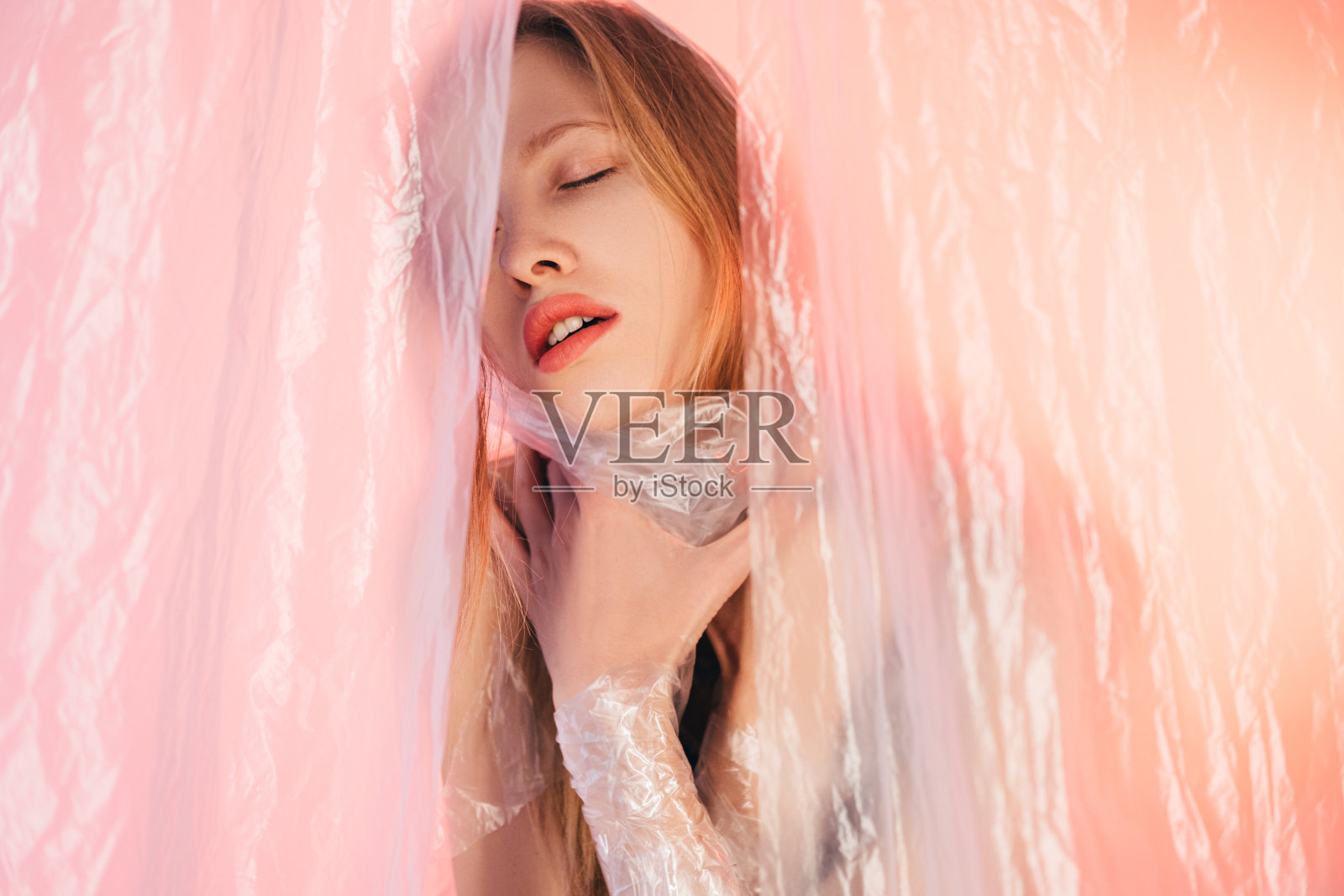 艺术肖像呼吸问题的妇女受苦照片摄影图片