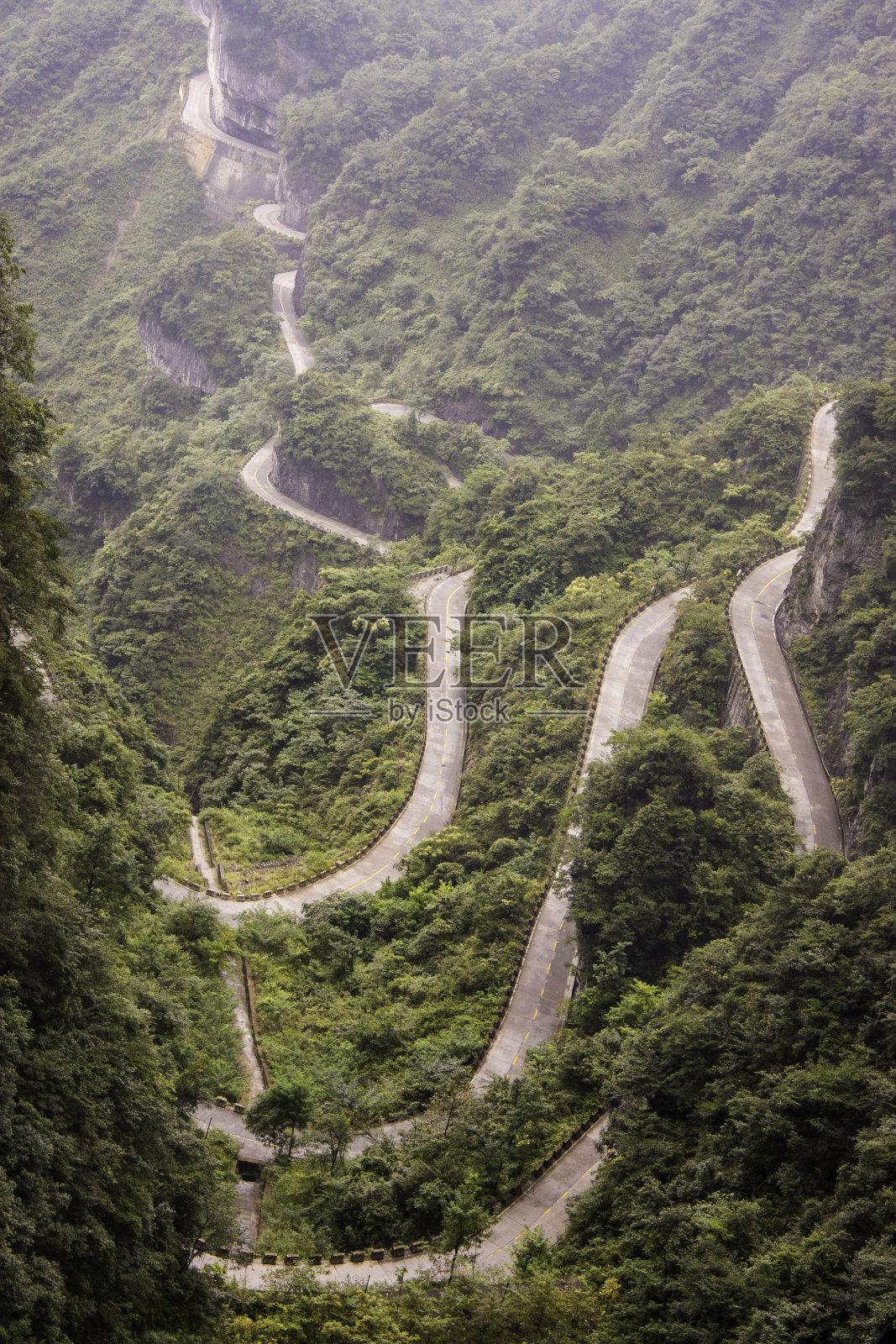 蜿蜒的路照片摄影图片