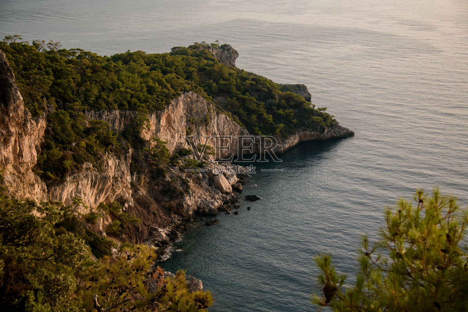 碧海碧海，悬崖绝壁，自然风光照片摄影图片